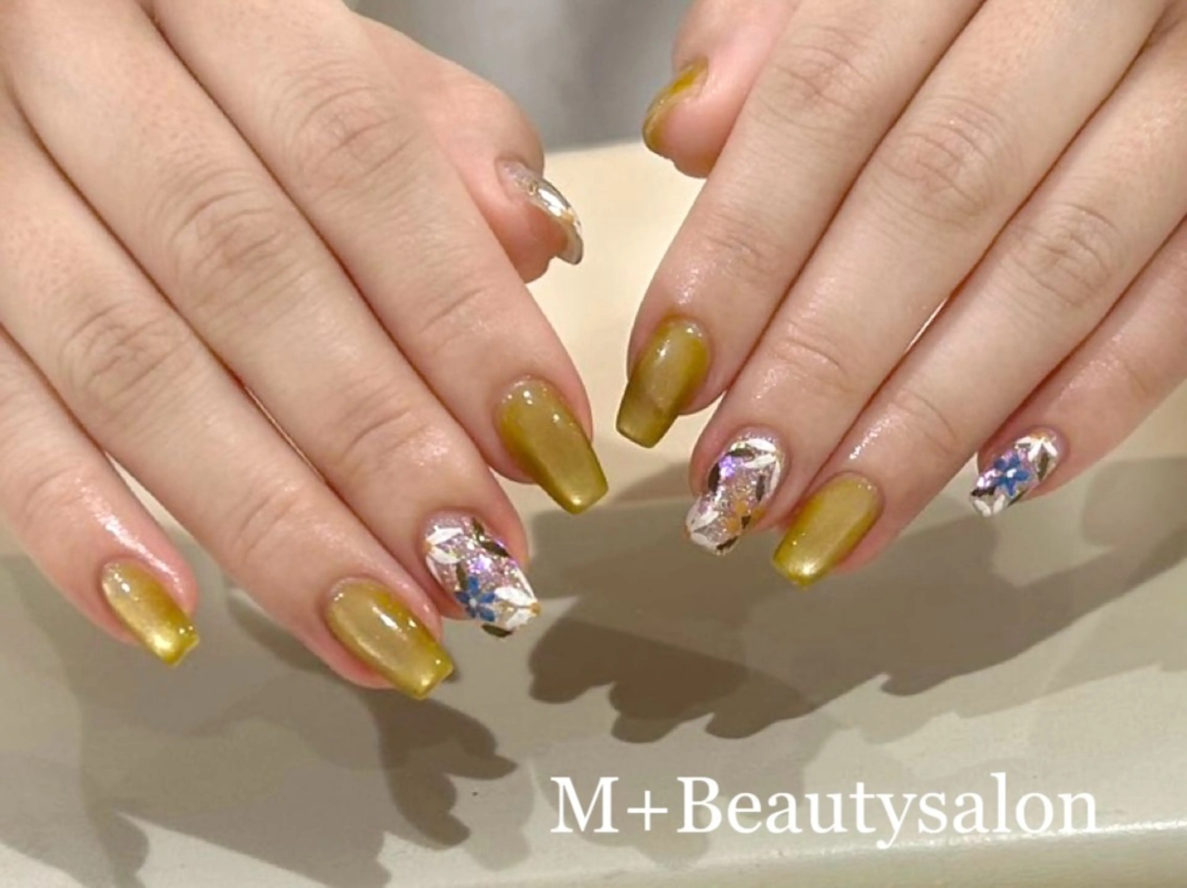 ネイル M+  Beauty Salonのネイルデザイン
