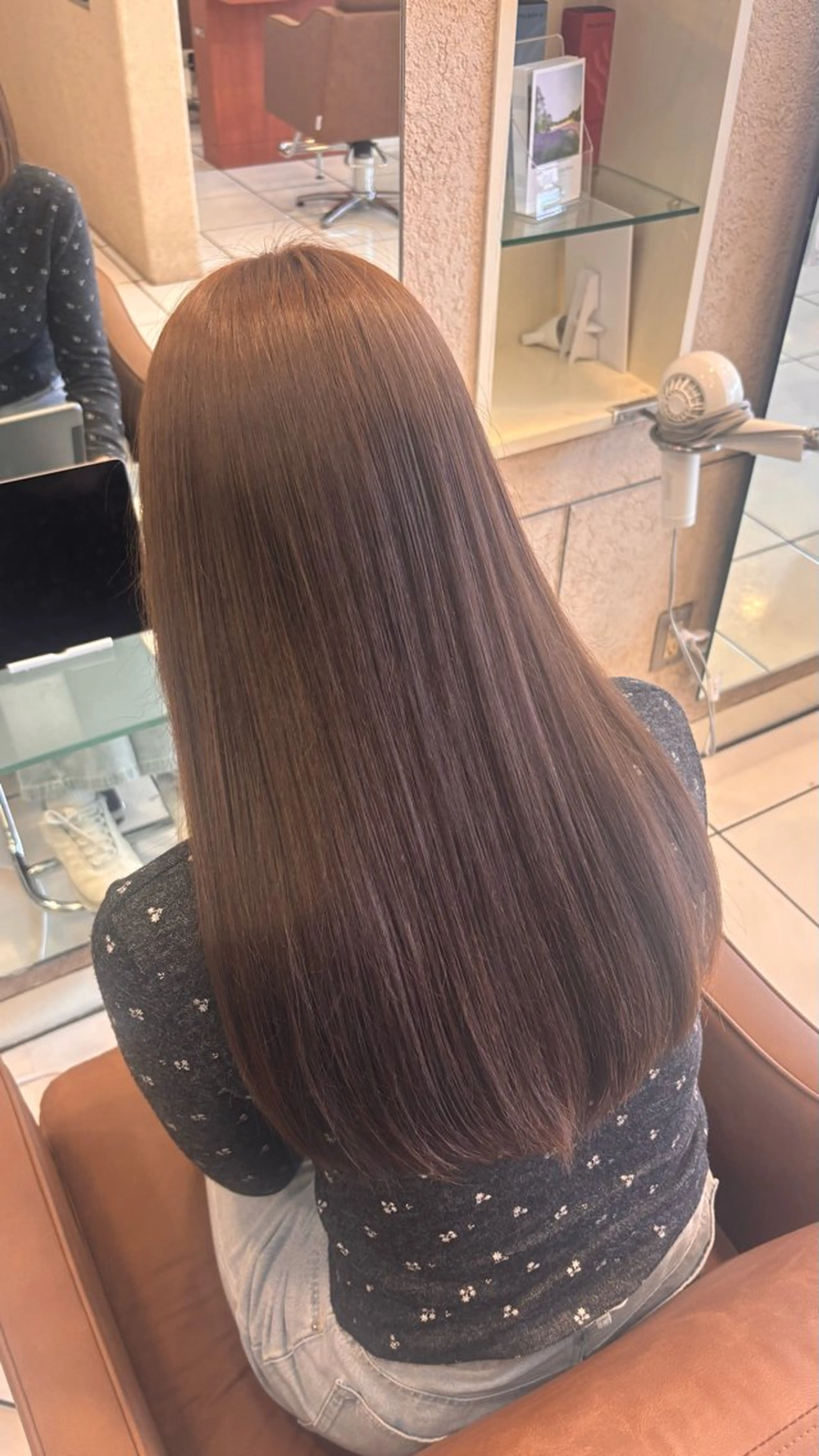 セミロング カラー ヘアカラー トリートメント 艶カラー  髪質改善 🍓苺奈のヘアスタイル