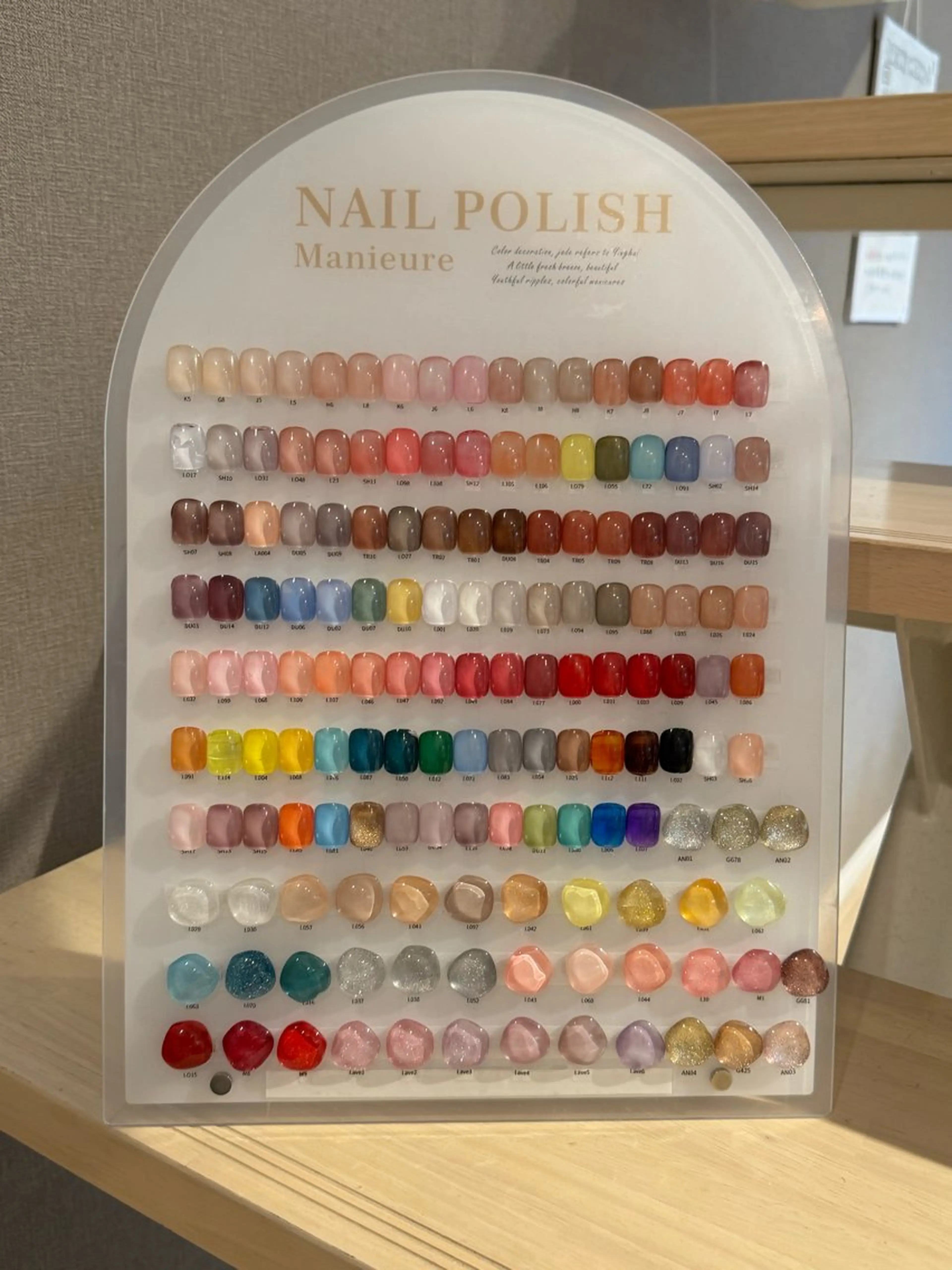 ネイル ayari 🦋久屋大通のネイルデザイン