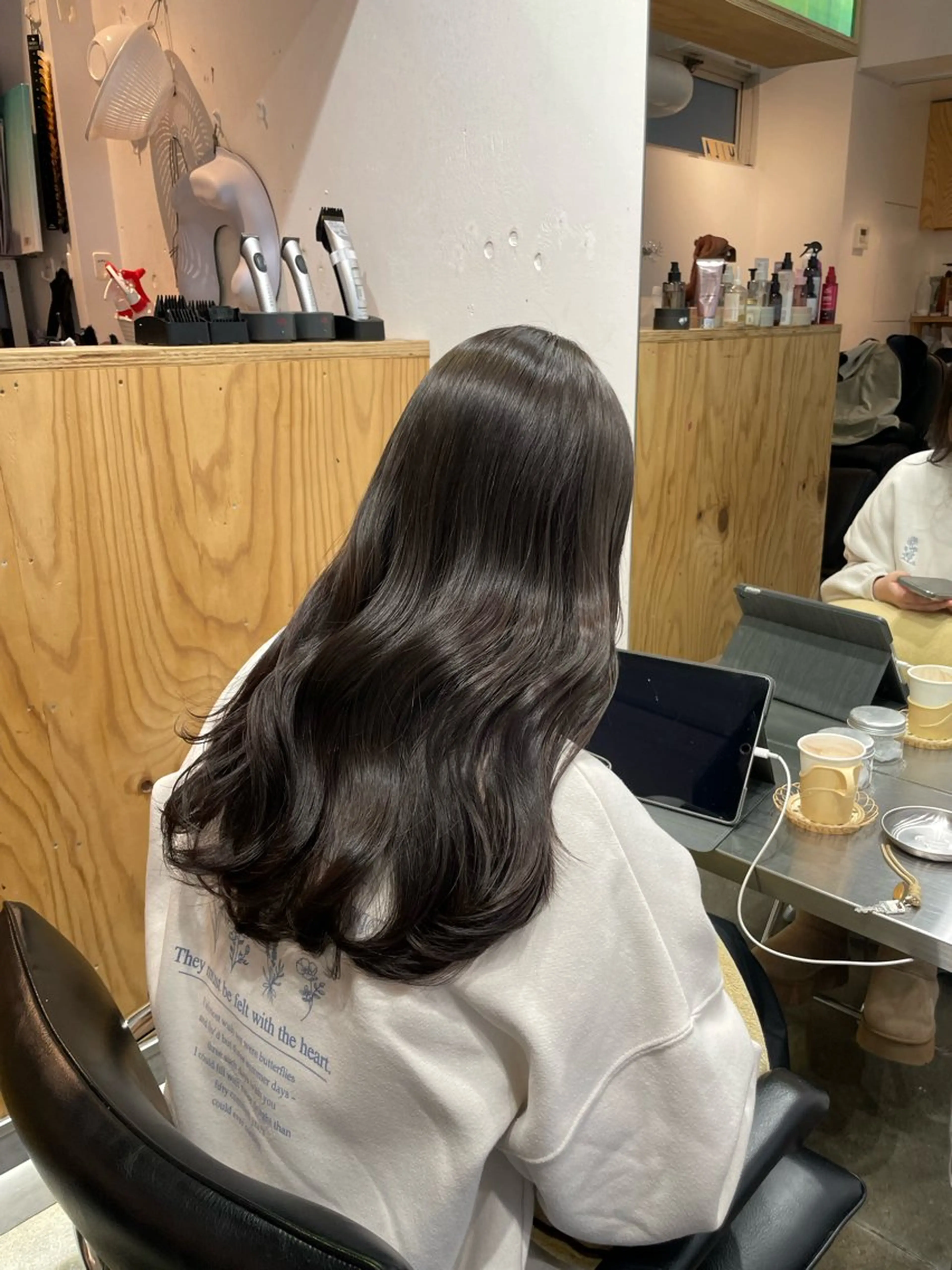 セミロング カラー アディクシーカラー ダークグレー ダークグレージュ グレージュ イルミナカラー カット ヘアカラー ♡🪞韓国スタイル/ MISATO🪞♡のヘアスタイル