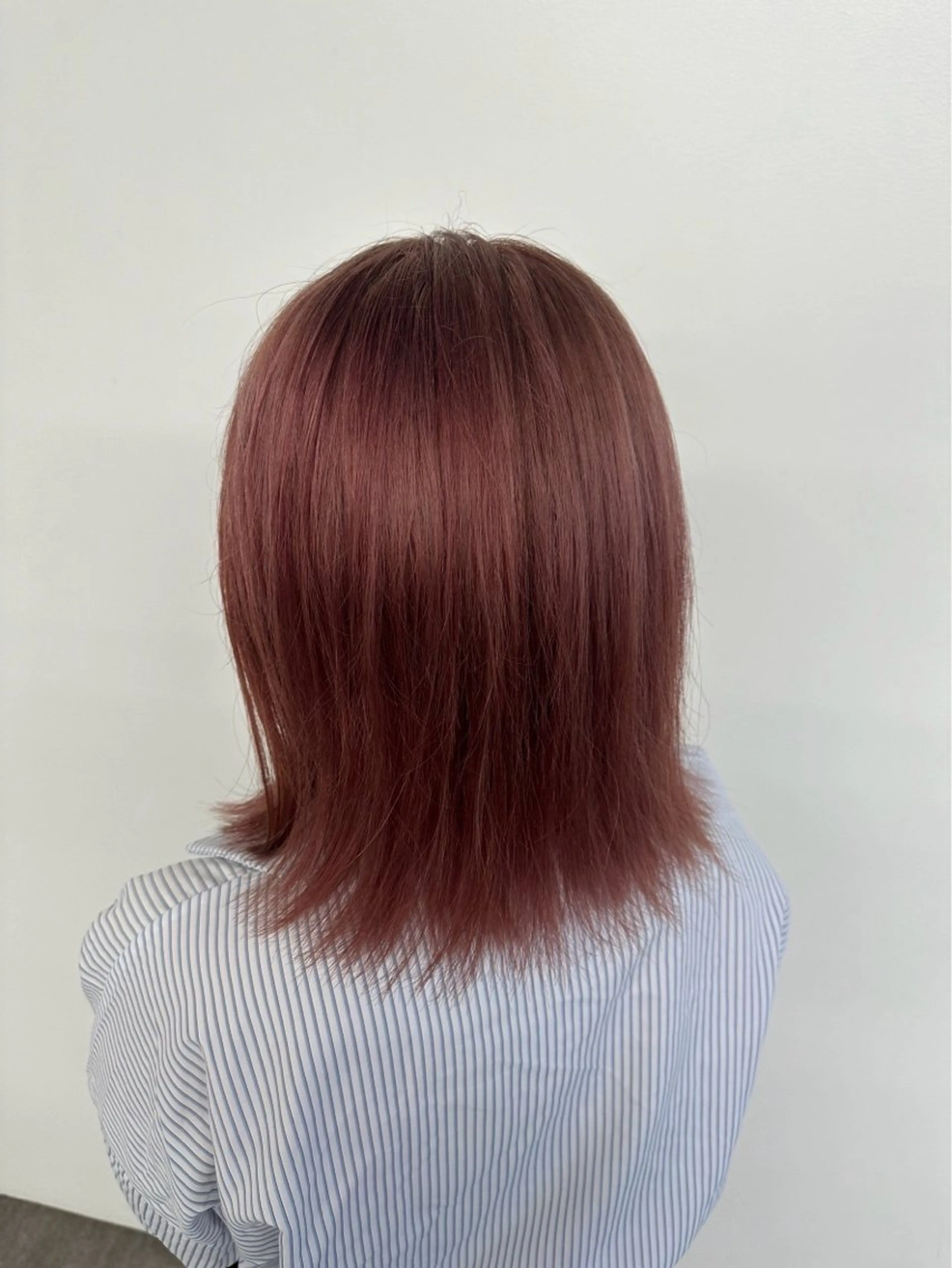 ミディアム レイヤーカット 湘南台/高倉航汰のヘアスタイル