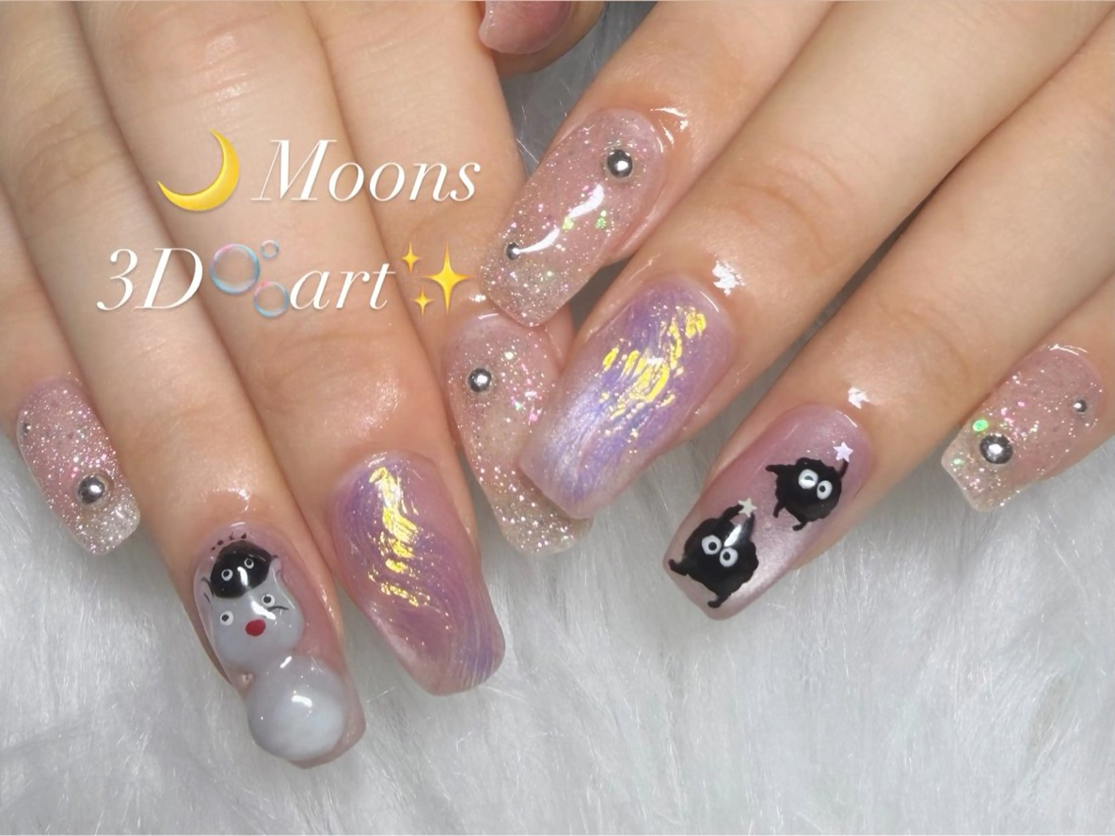 ネイル Moons nail 💅✨のネイルデザイン