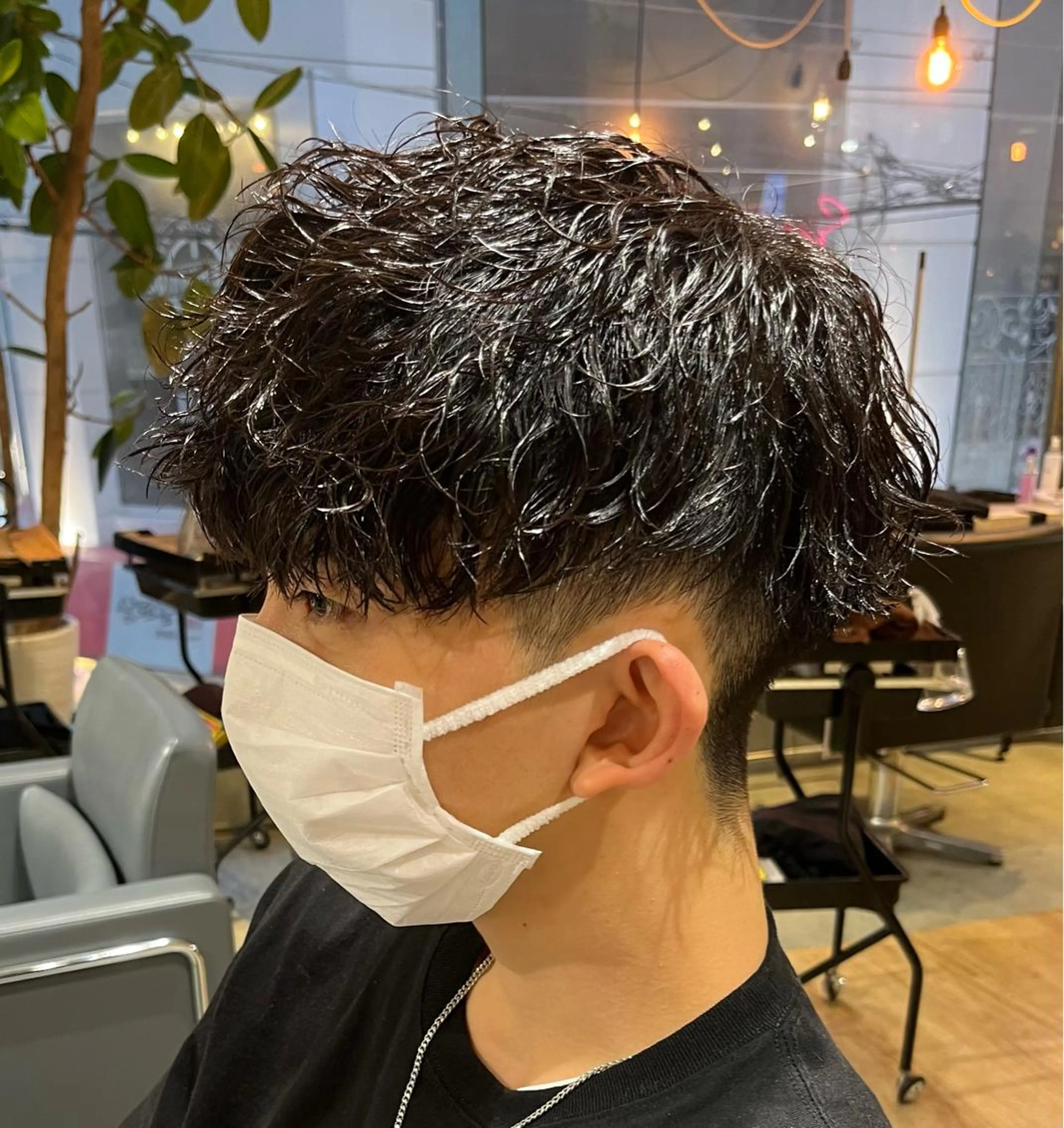 ショート パーマ メンズ カット パーマ SCENEbyRAD helmのヘアスタイル