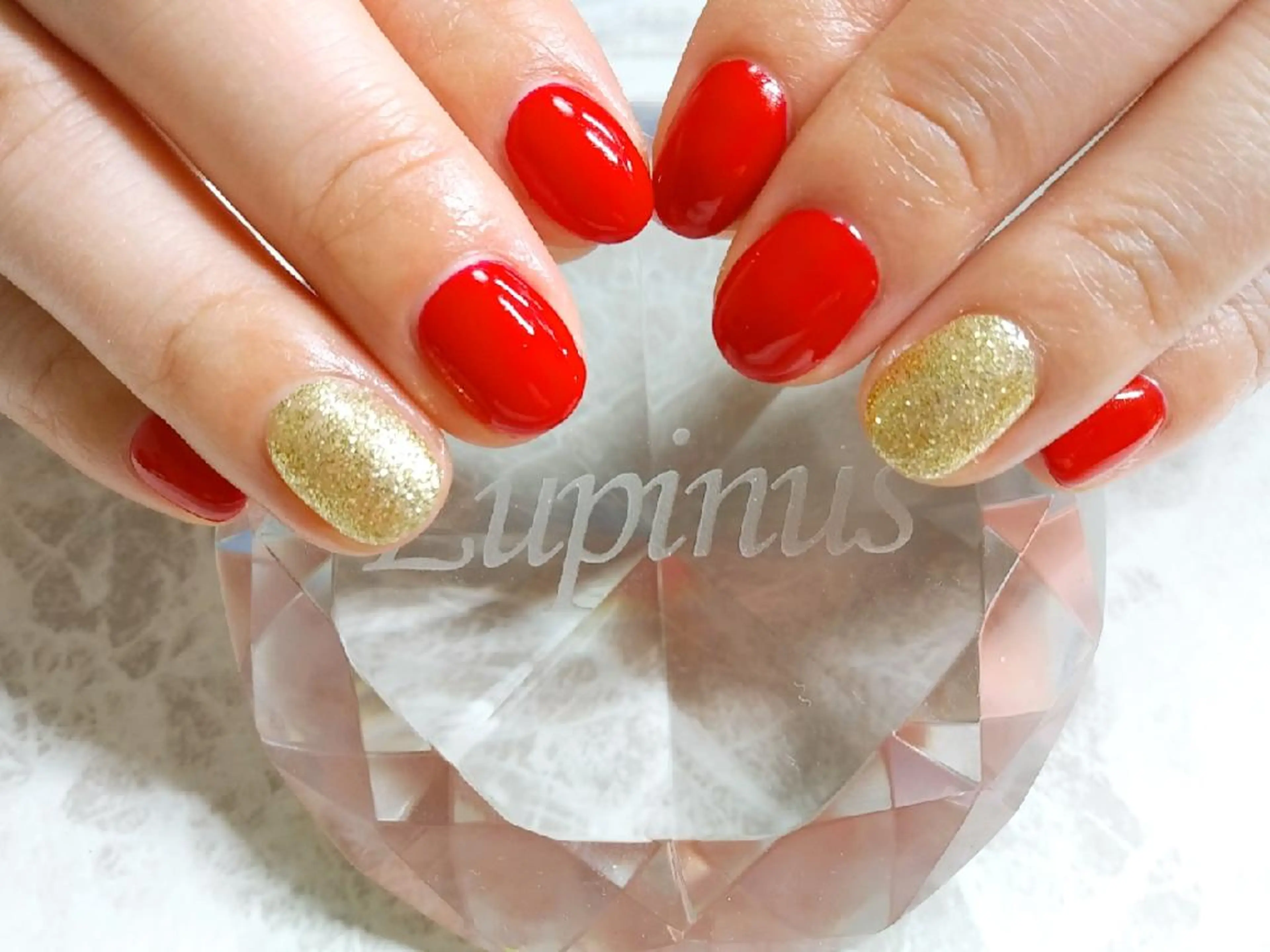 ネイル ゴールド ワンカラーネイル ハンドネイル フットネイル Lupinus ルピナスのネイルデザイン