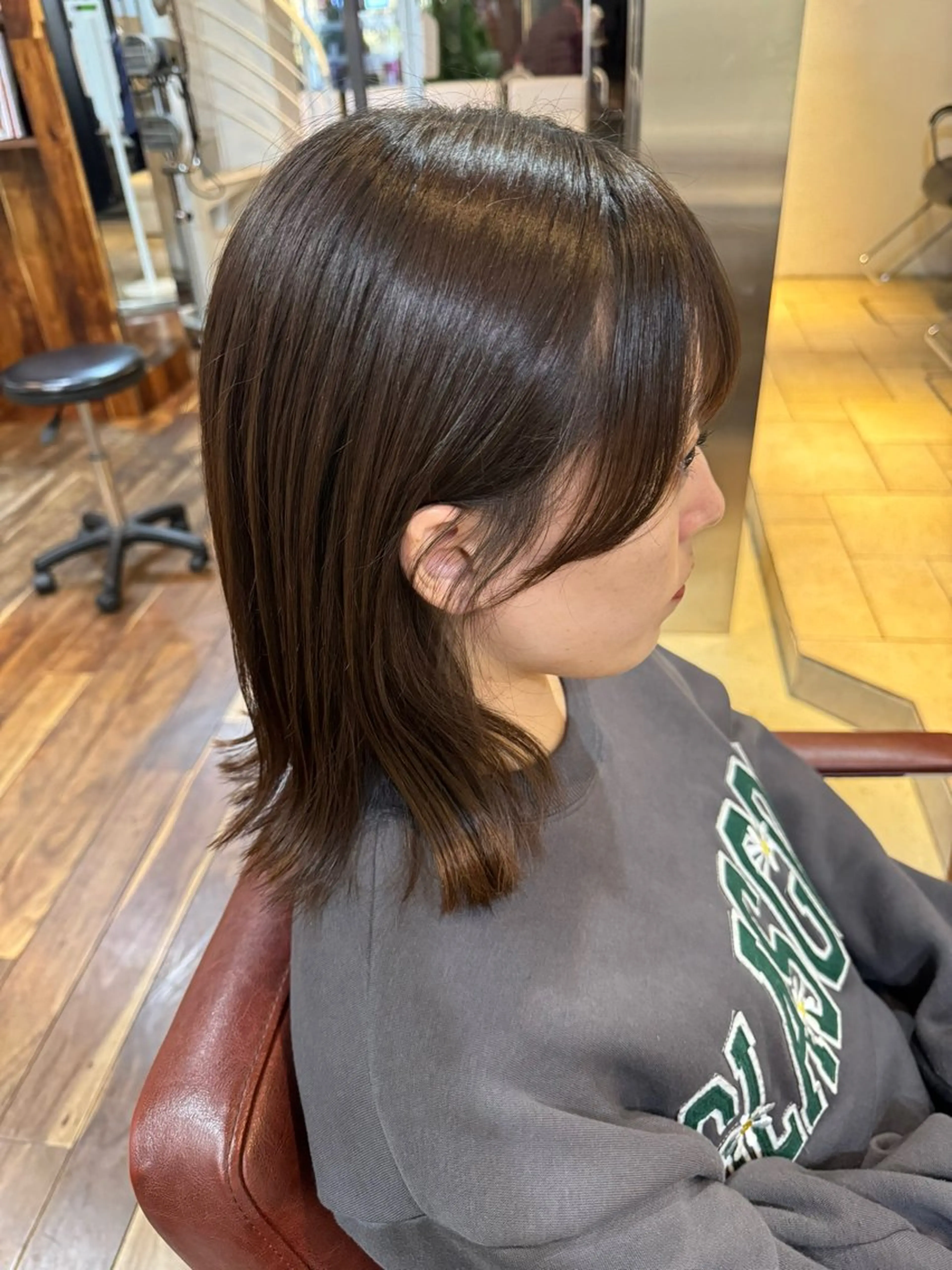 ミディアム 透明感カラー🌱 🍑天野琴音🍑のヘアスタイル