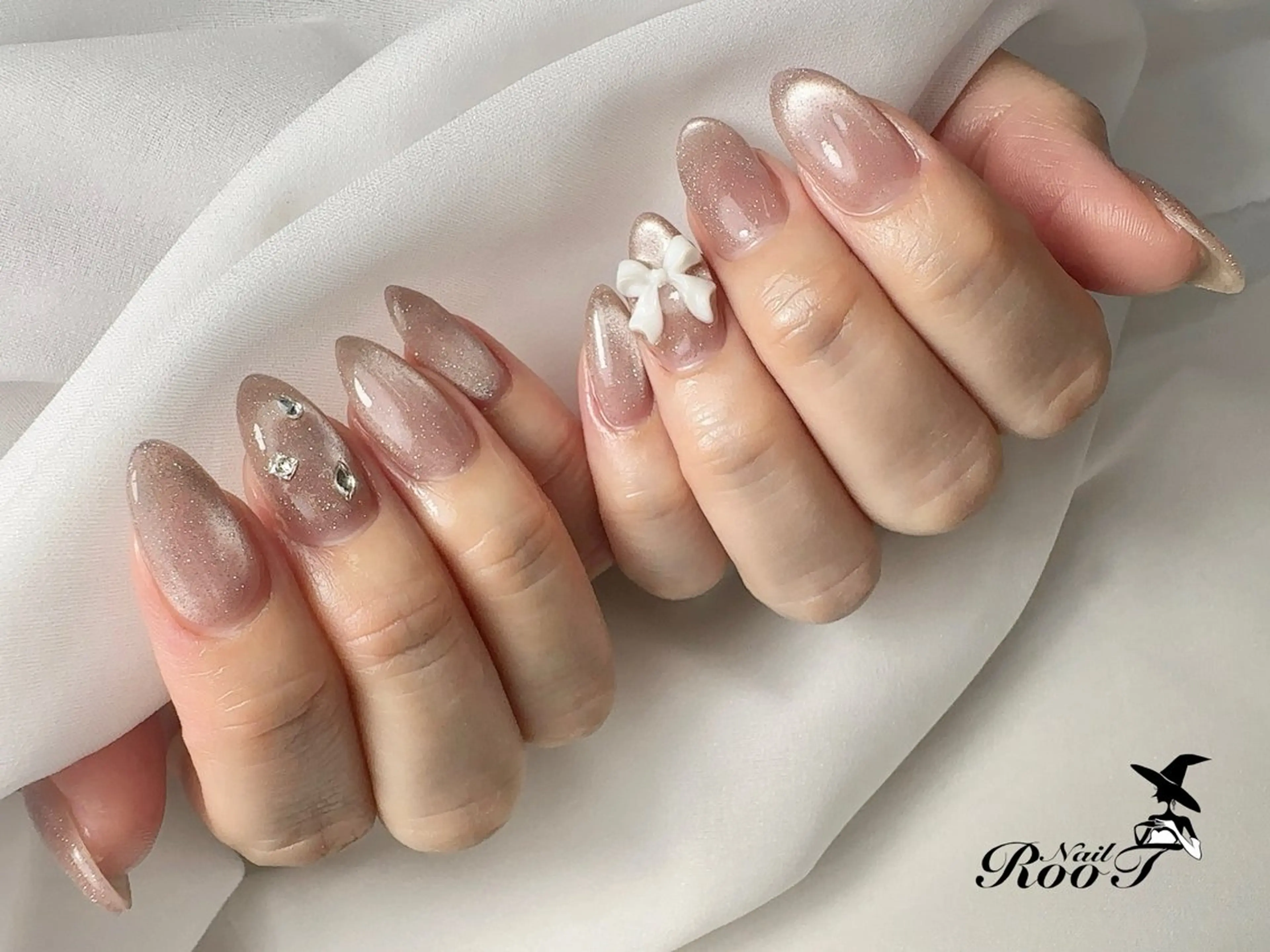 ネイル フラッシュネイル マグネットネイル ハンドネイル RooT Nailのネイルデザイン