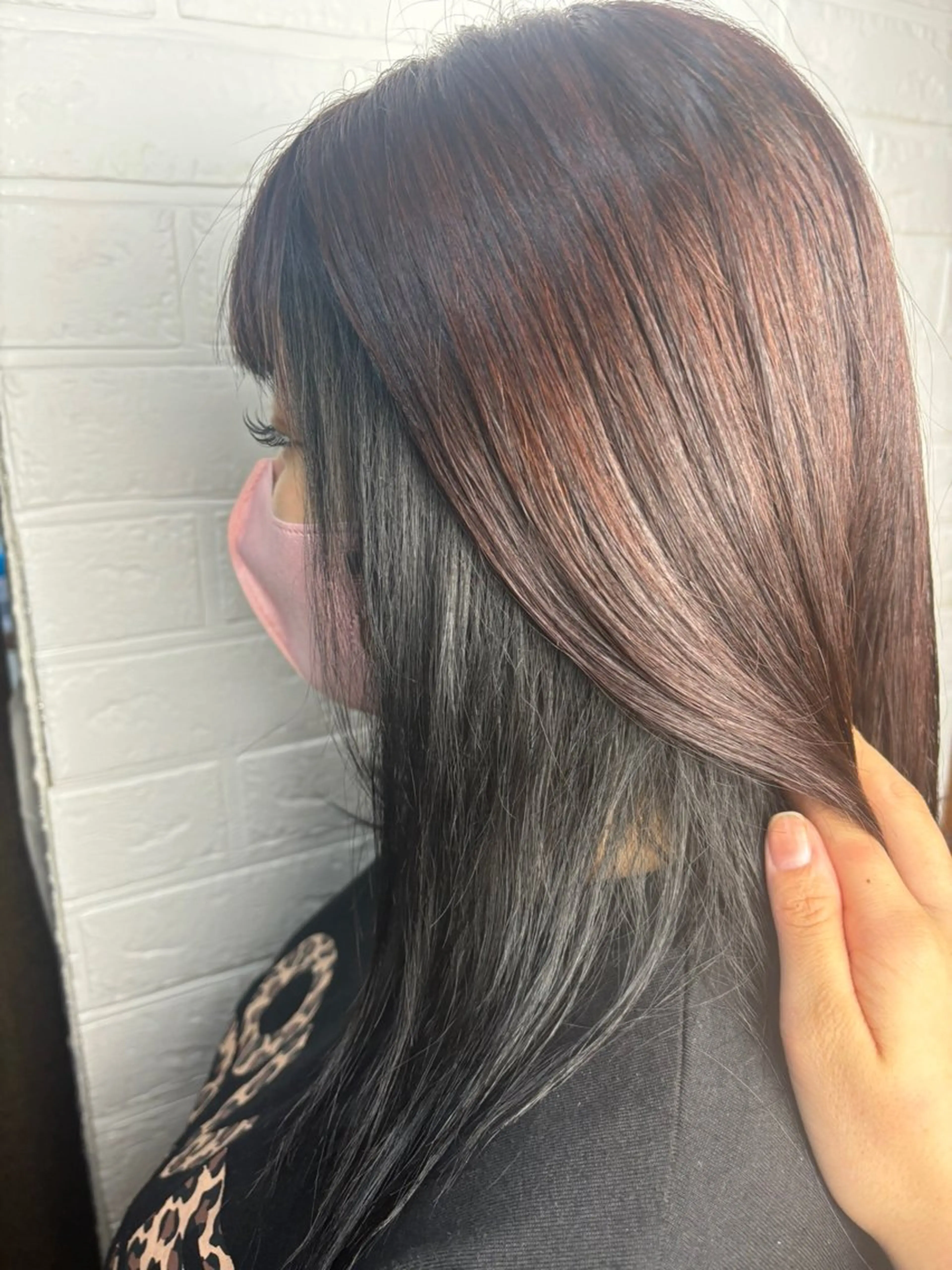 ミディアム カラー ブリーチ maru.所属・林 小夏のヘアスタイル