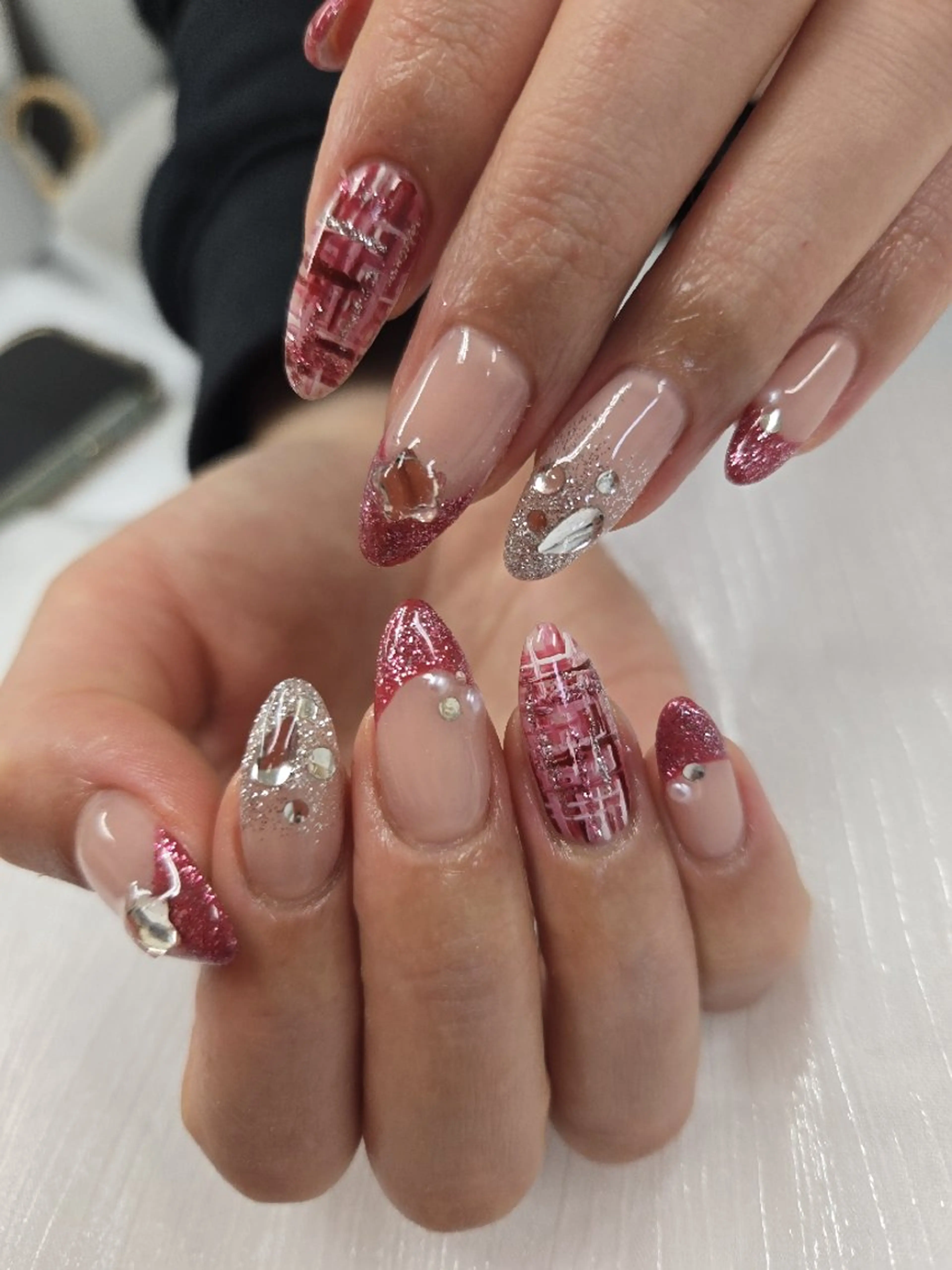 ネイル アートネイル オーロラネイル チークネイル ジェルネイル グラデーション ハンドネイル 河野ちえ (雑誌掲載サロン)のネイルデザイン