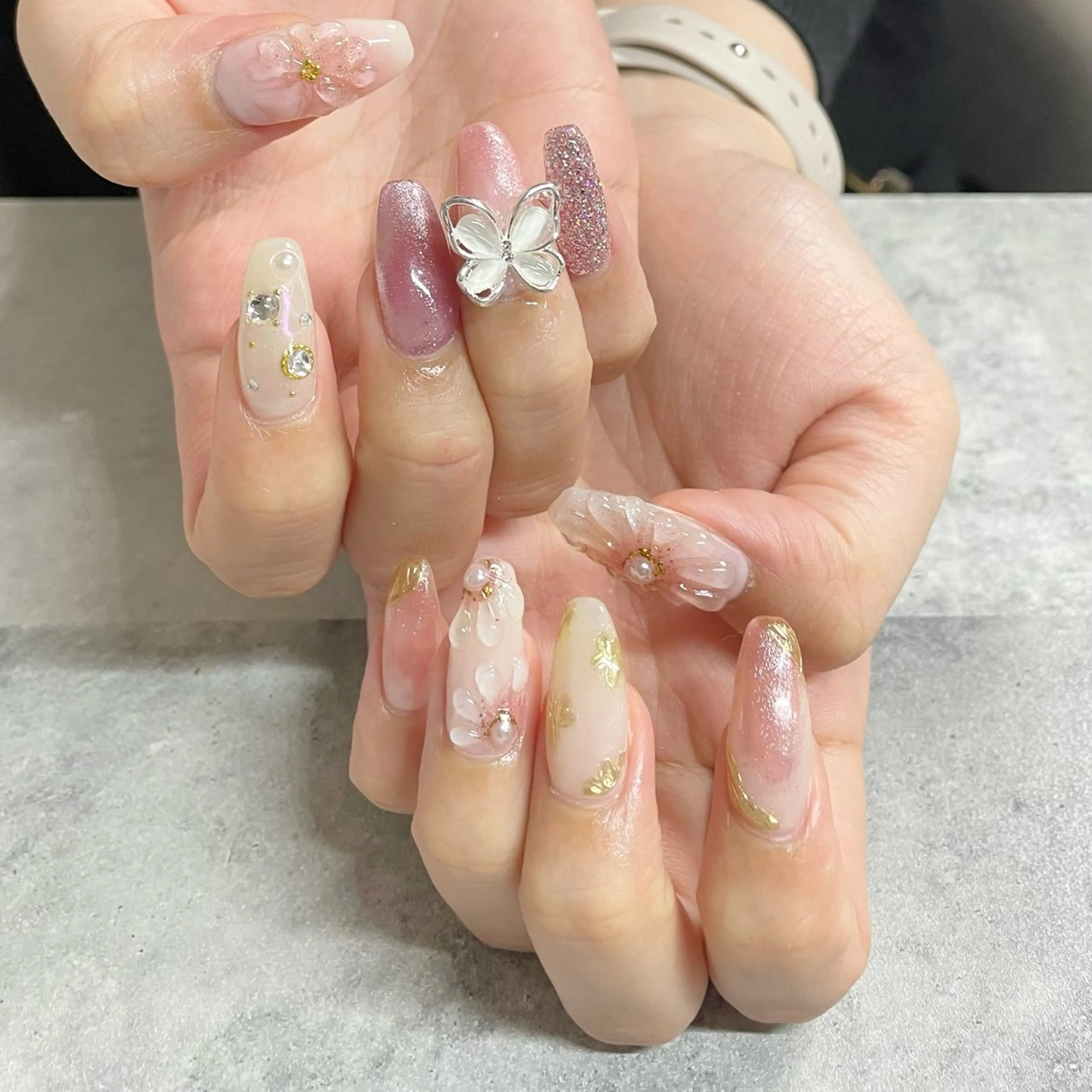 ネイル FELICE ﾌｪﾘｰﾁｪのネイルデザイン