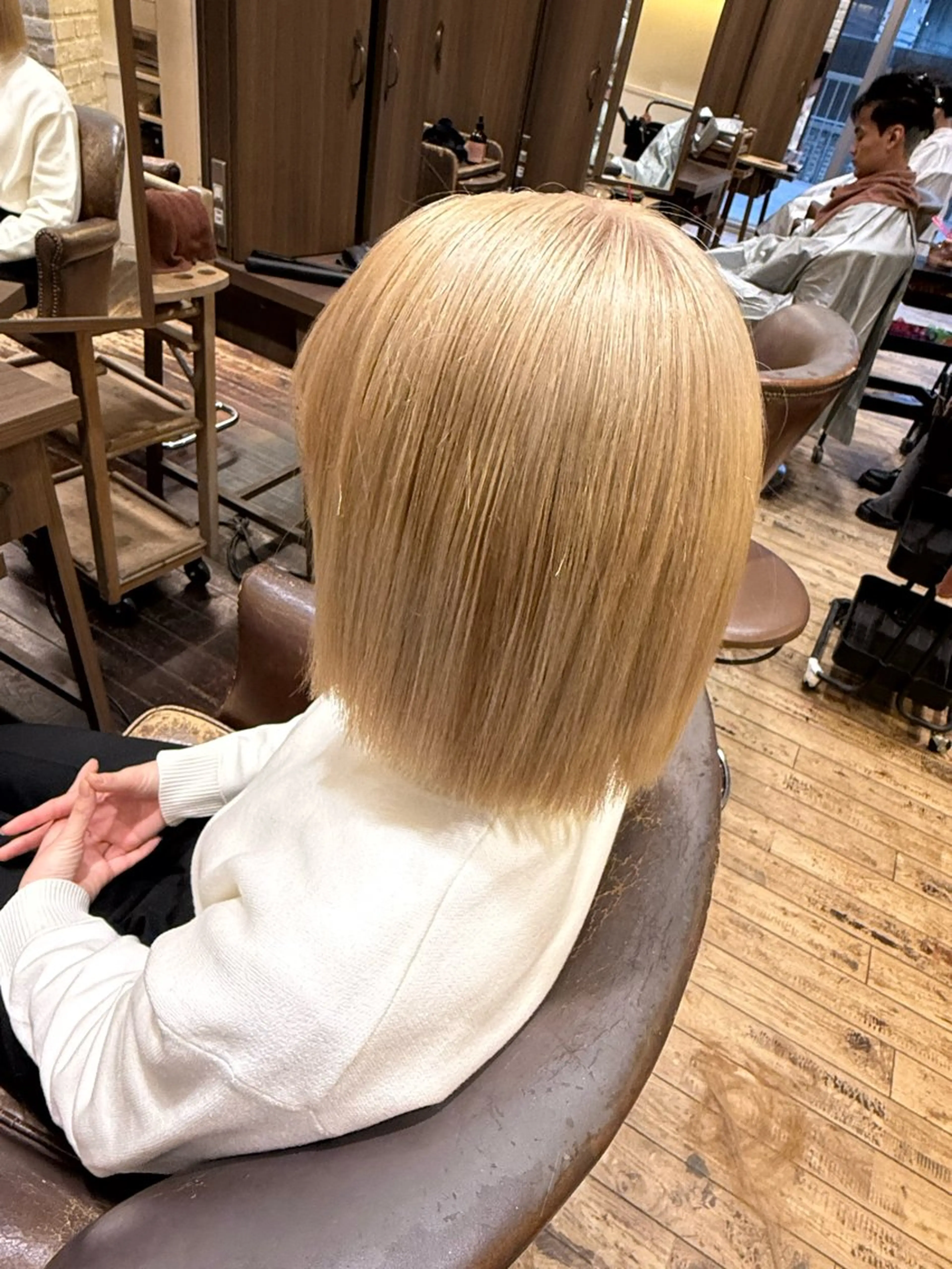 カラー 「韓国風カラー 」サナのヘアスタイル