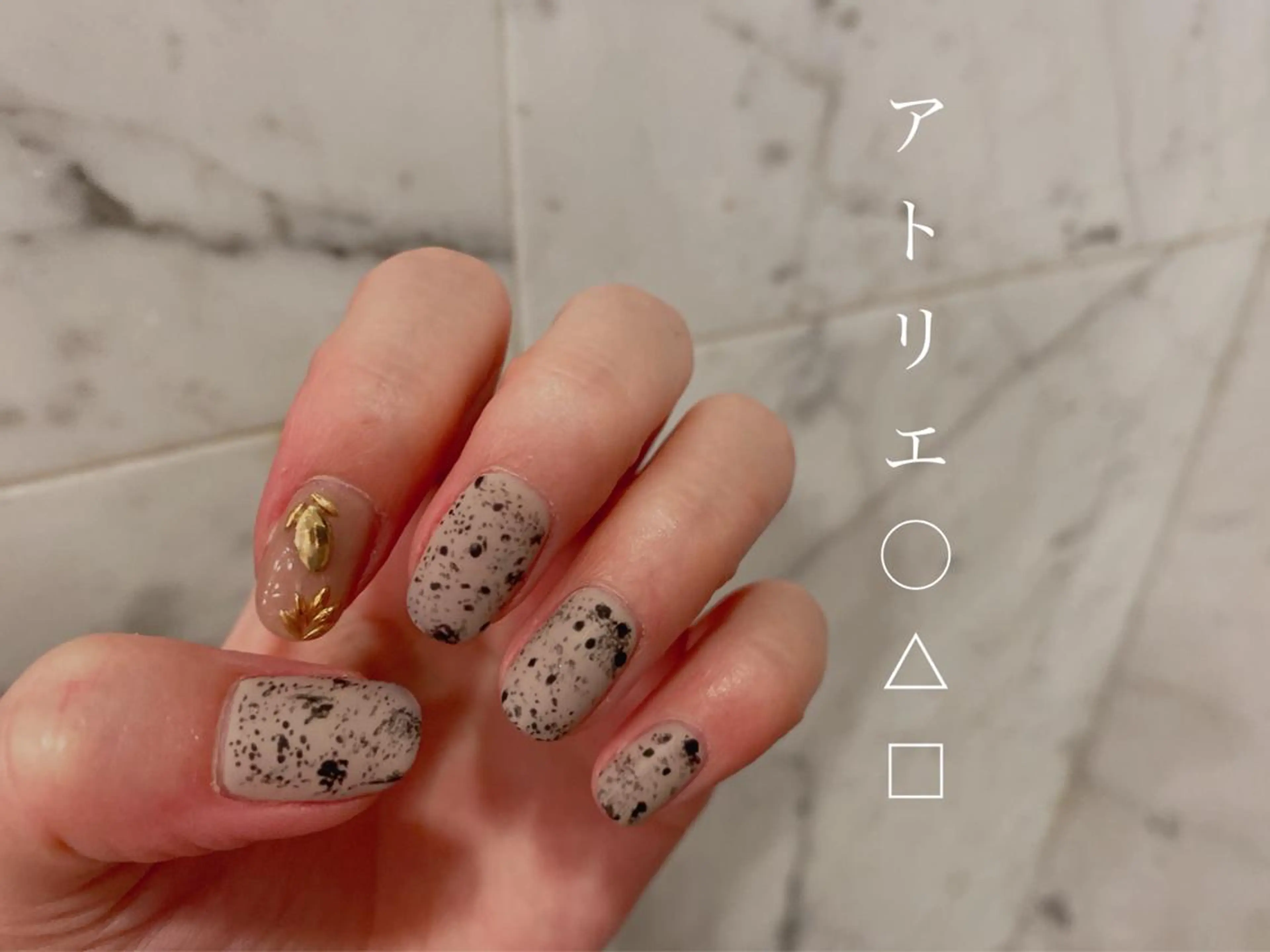 ネイル ハンドネイル アトリエ ○△□のネイルデザイン