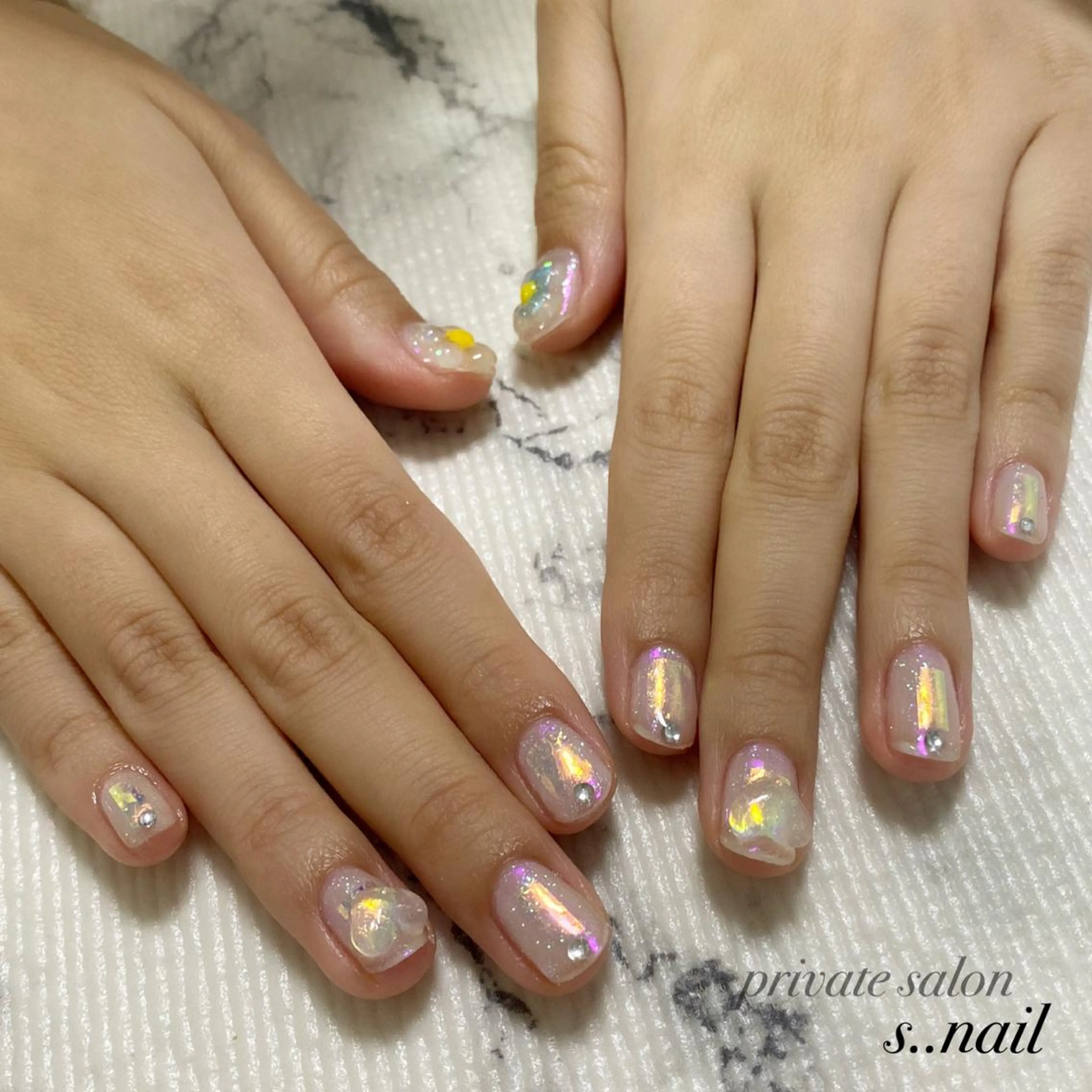 ネイル 氷ネイル・うるうるネイル ハンドネイル フットネイル s..nail / MORITAのネイルデザイン