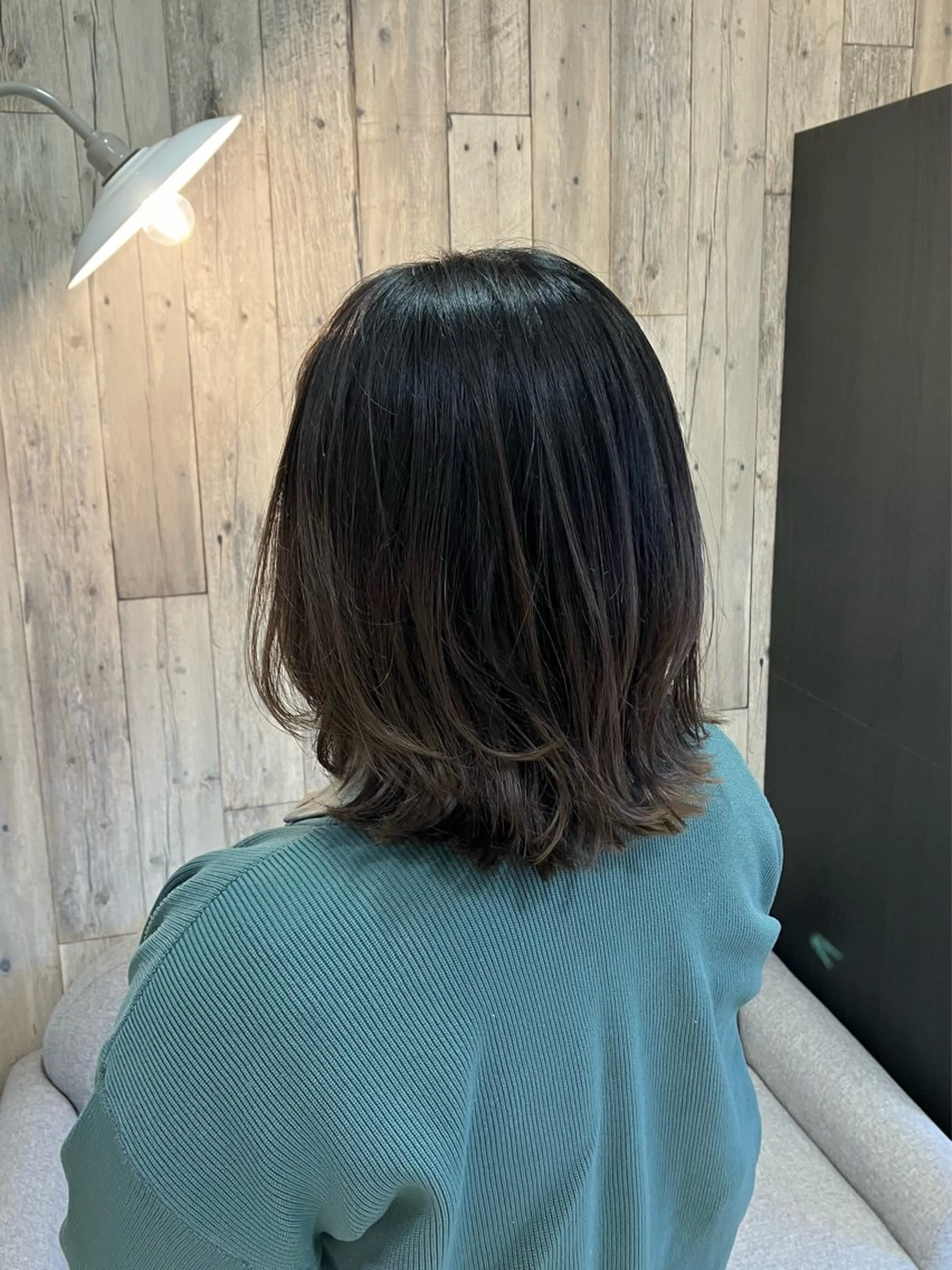 ミディアム 顔周りカット レイヤーカット 藤田 七海のヘアスタイル