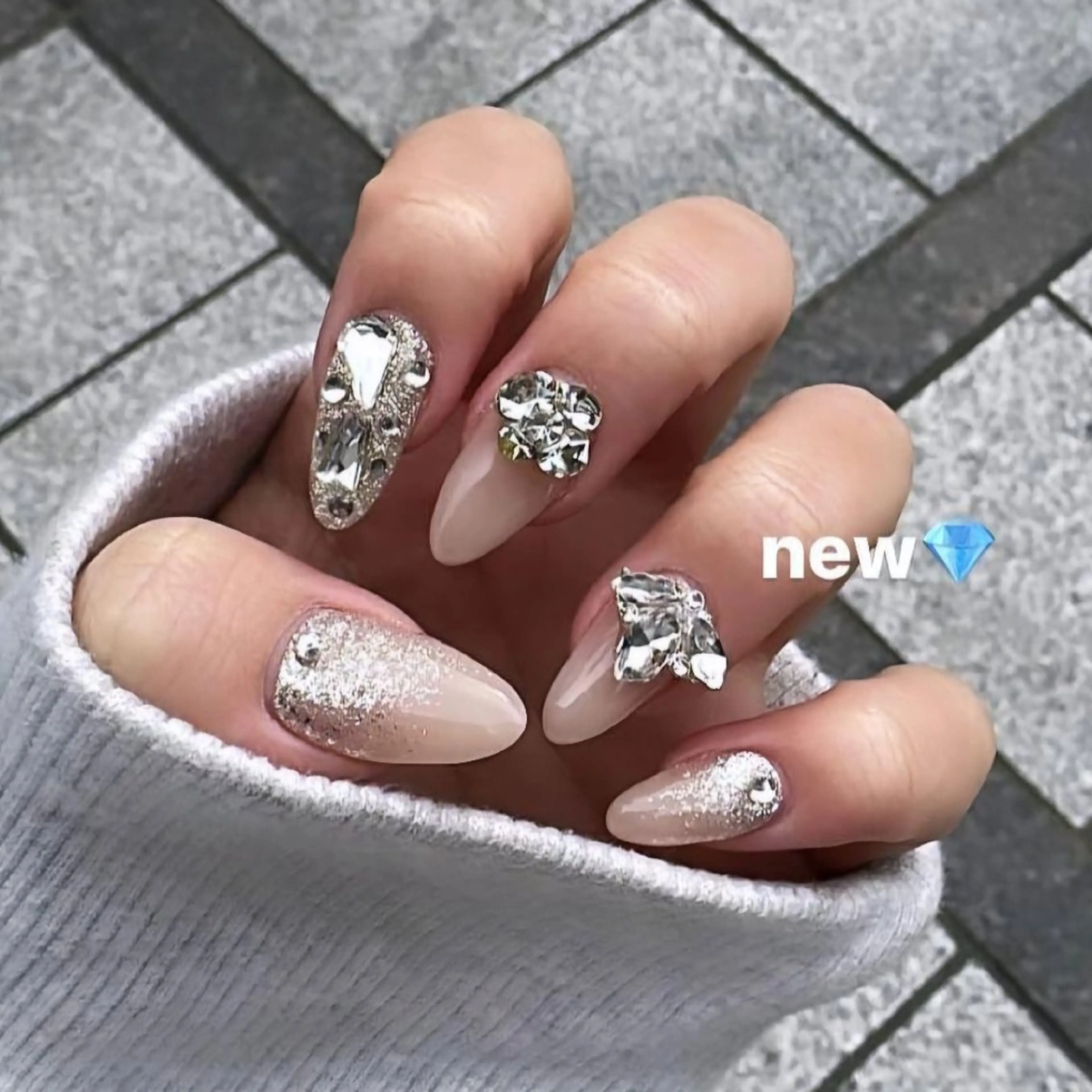 ネイル 韓国ネイル ワンホンネイル ハンドネイル 8appy ARTstudioのネイルデザイン