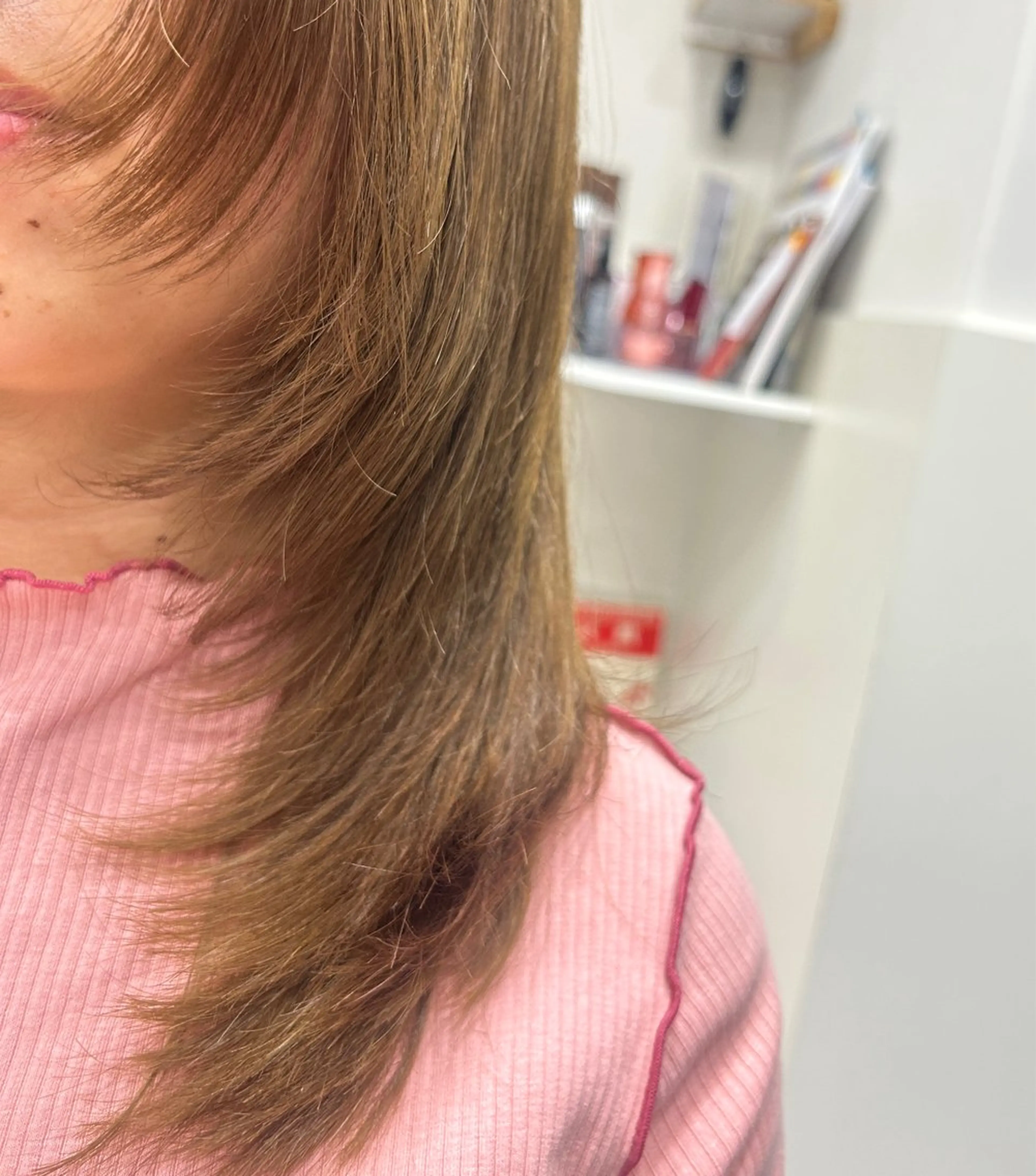 ミディアム 🍊小川実里🍊 /カラーレイヤーのヘアスタイル