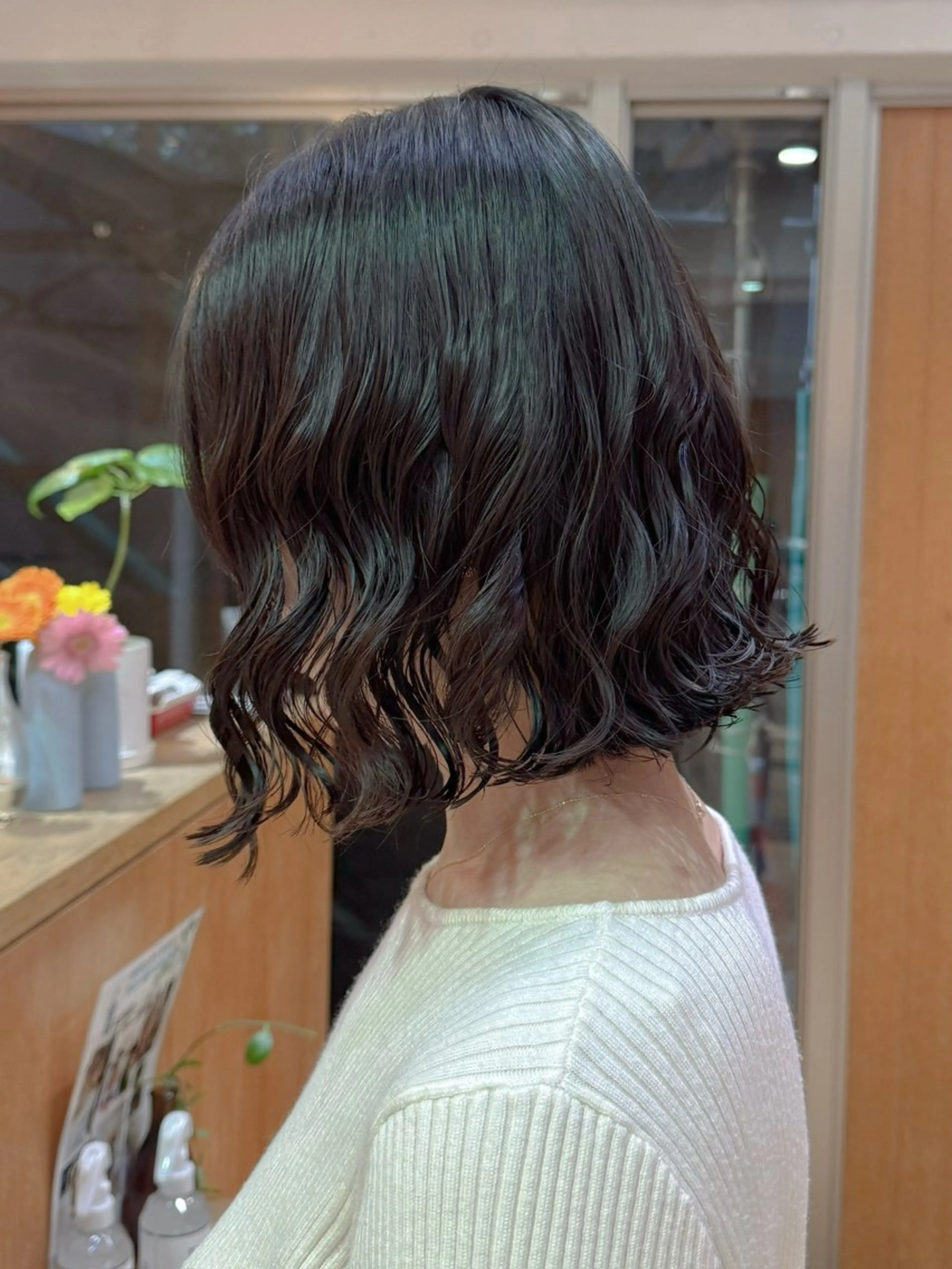 ショート カラー パーマ カット パーマ 大橋 芽衣のヘアスタイル