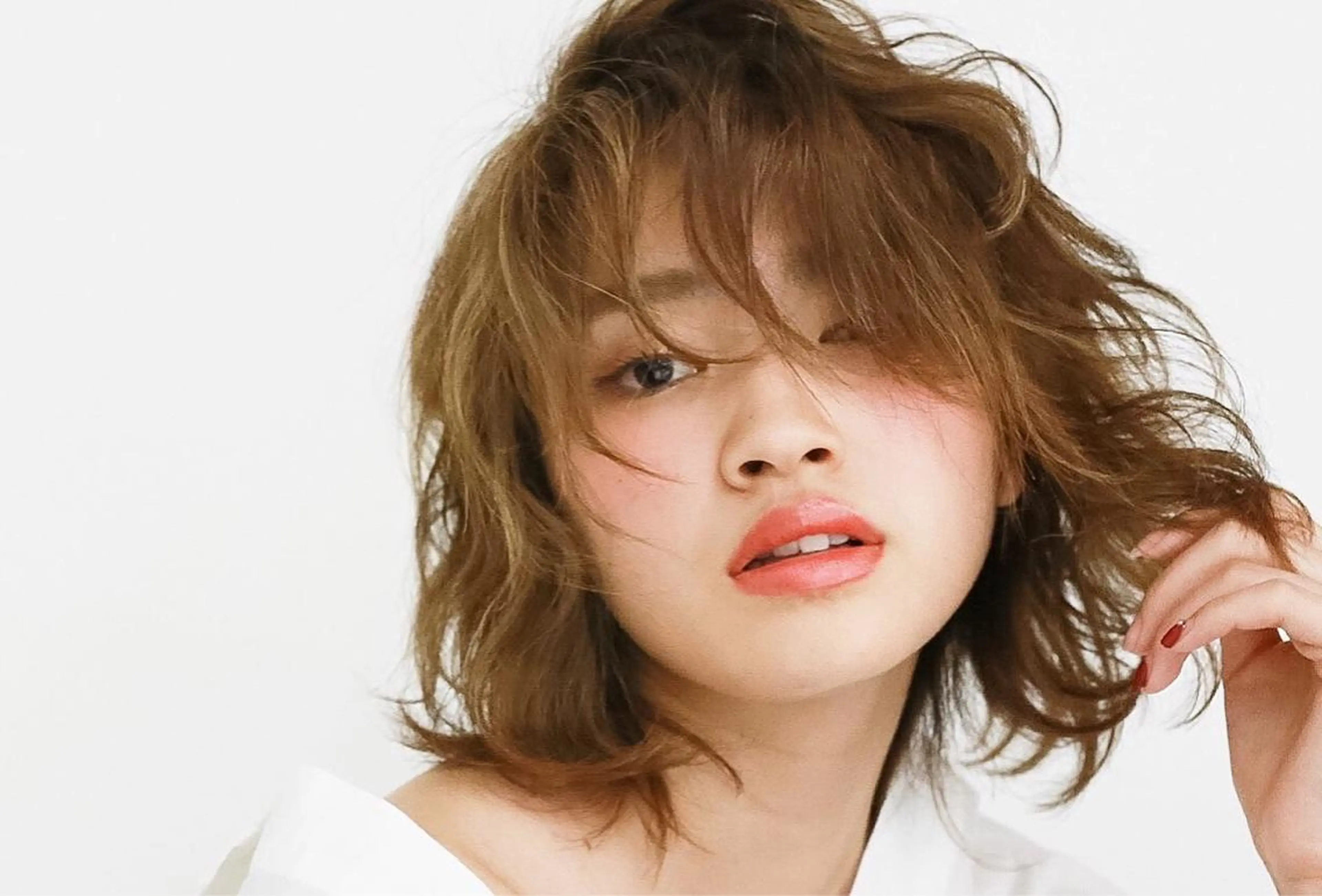 ミディアム ハイライト 髪質改善 小顔カット Endearing 銀座/レイヤーカットのヘアスタイル