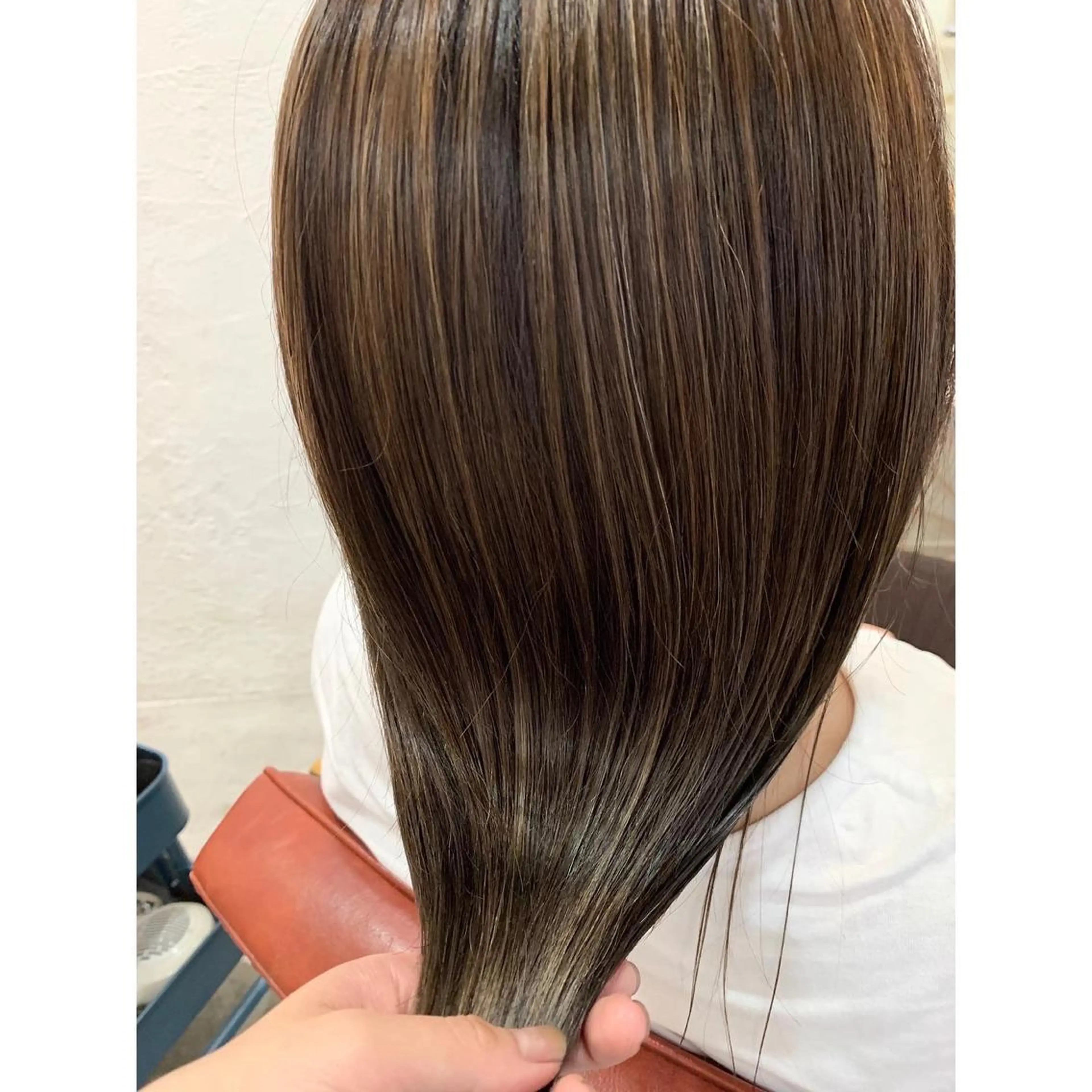 ロング カラー カット ヘアカラー fio マナミのヘアスタイル