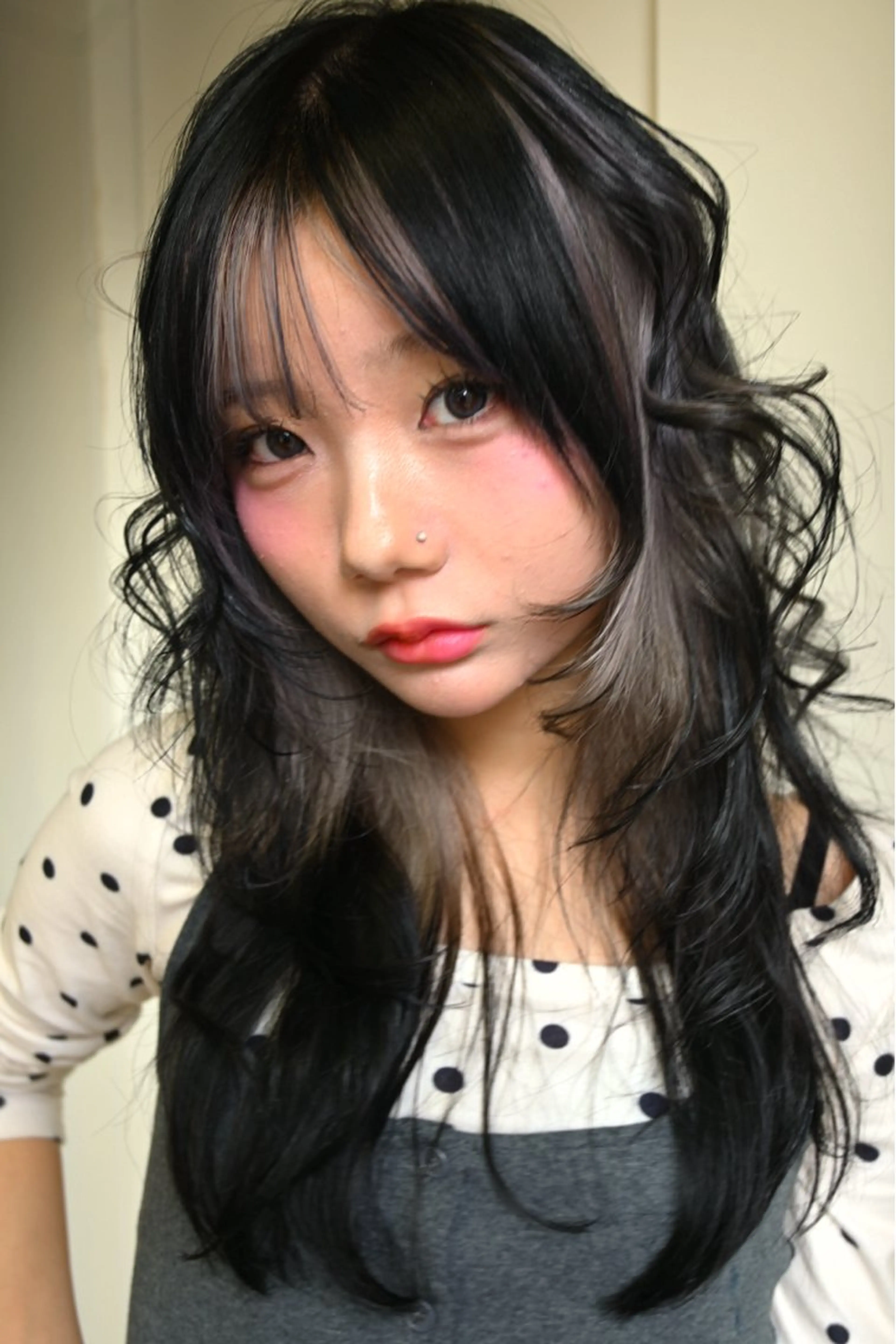 カラー デザインカラー 崎園 佑真のヘアスタイル