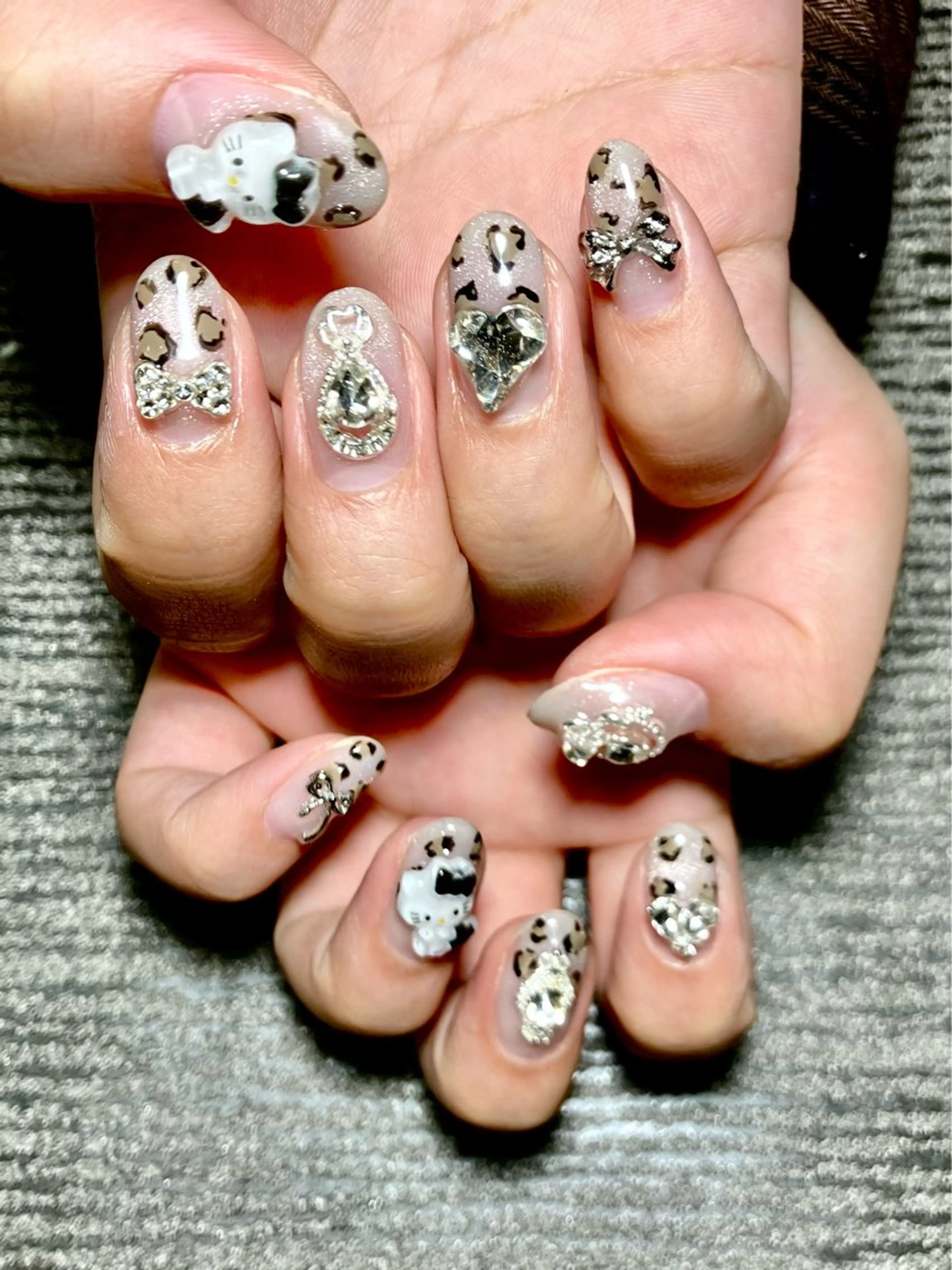 ネイル Liennail 持込デザインやり放題のネイルデザイン