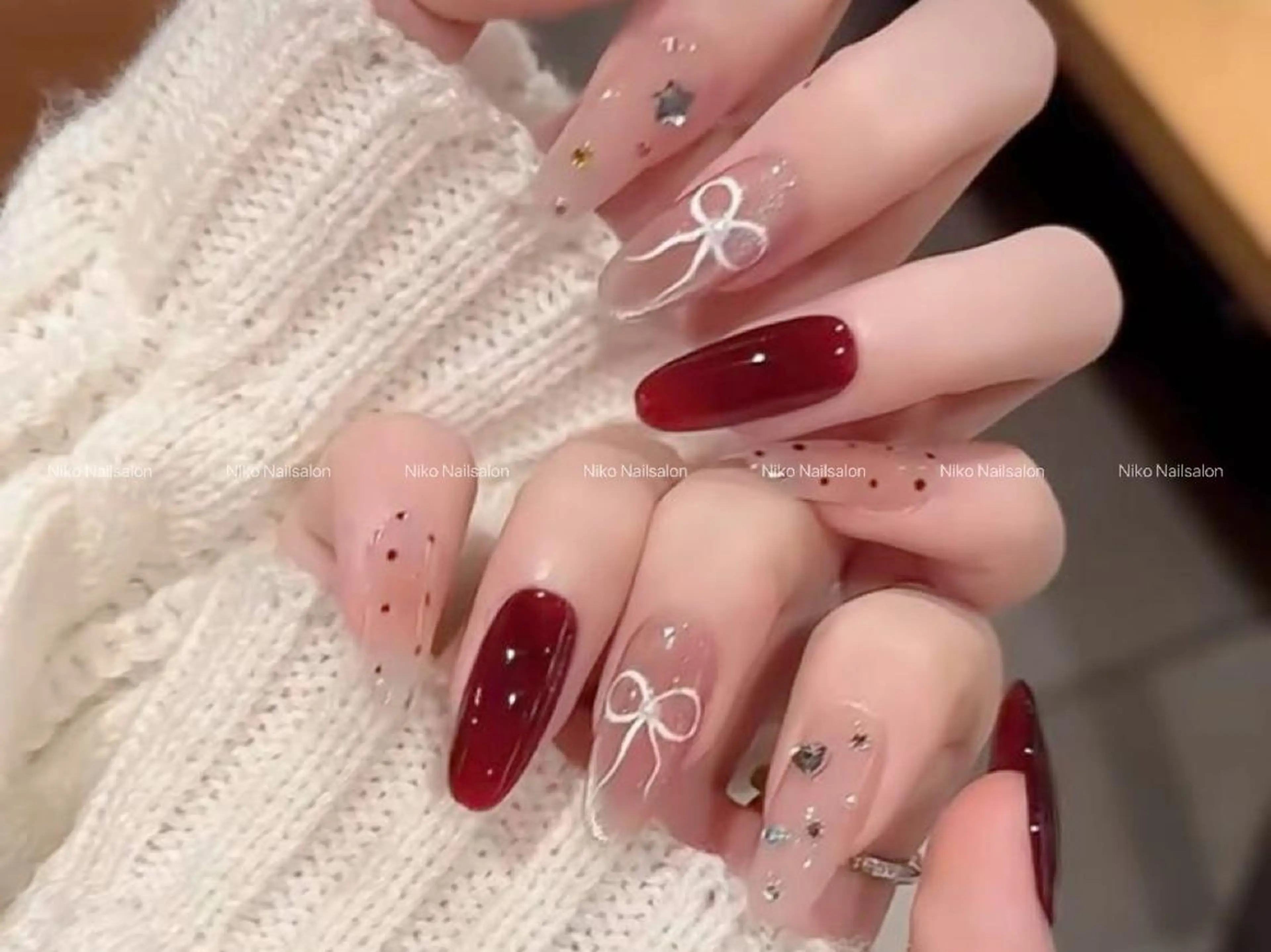 ネイル 長さ出し フットネイル フレンチネイル ジェルネイル ガラスフレンチ Nikoネイルサロン 本八幡店のネイルデザイン