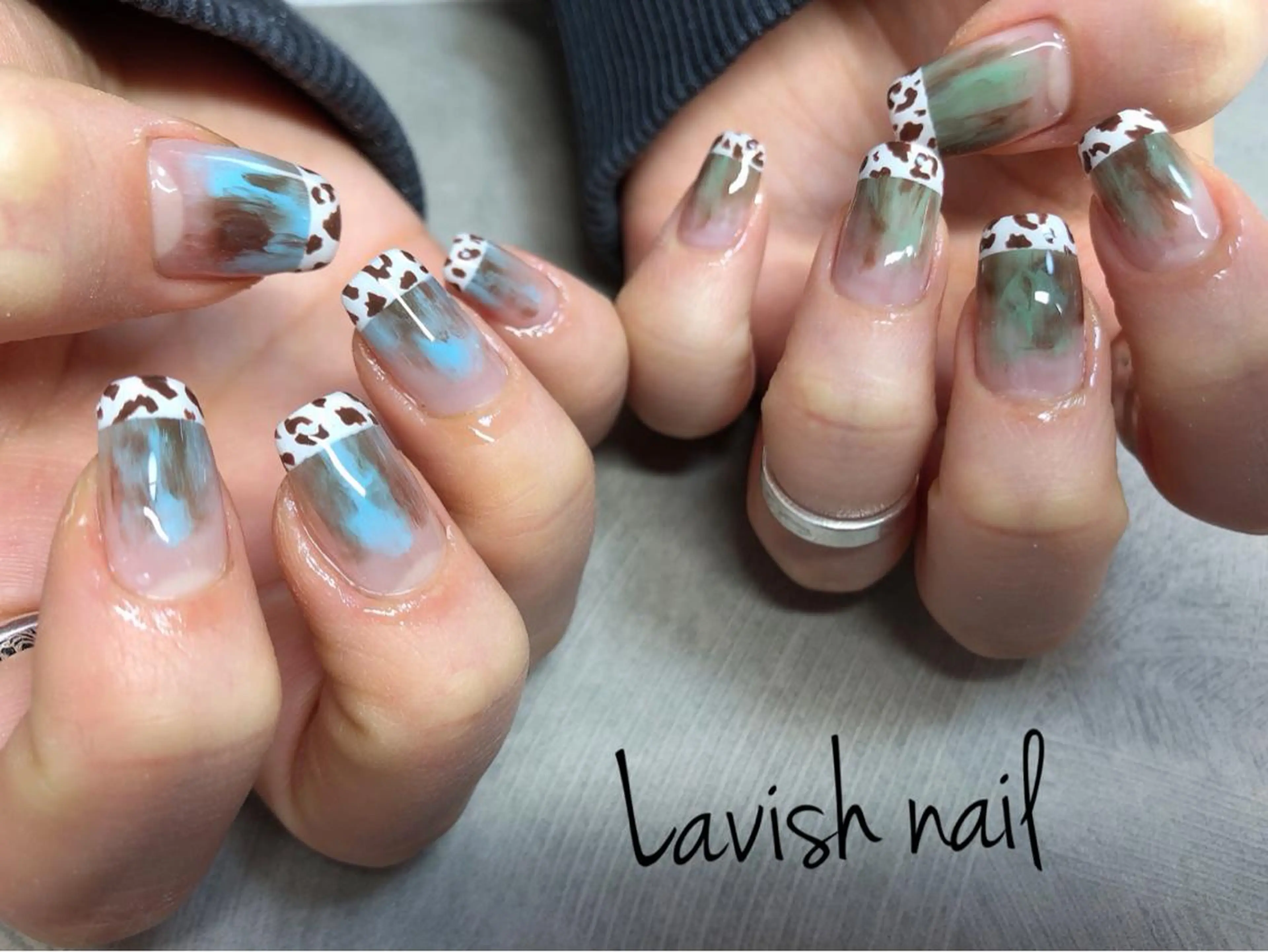 ネイル アニマル柄 持ち込み ハンドネイル Lavish nailのネイルデザイン
