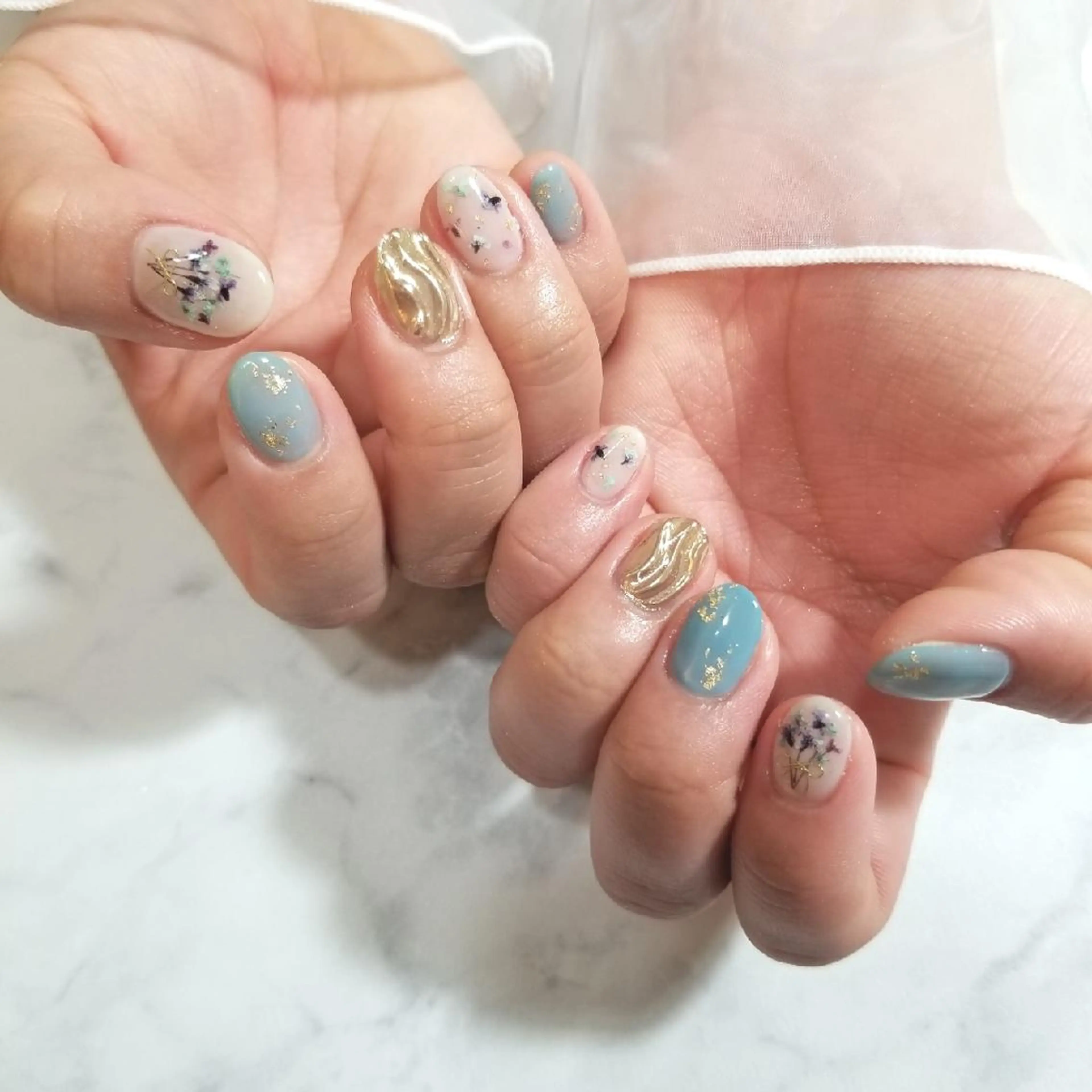 ネイル ハンドネイル nijiiro🌈 サトウのネイルデザイン