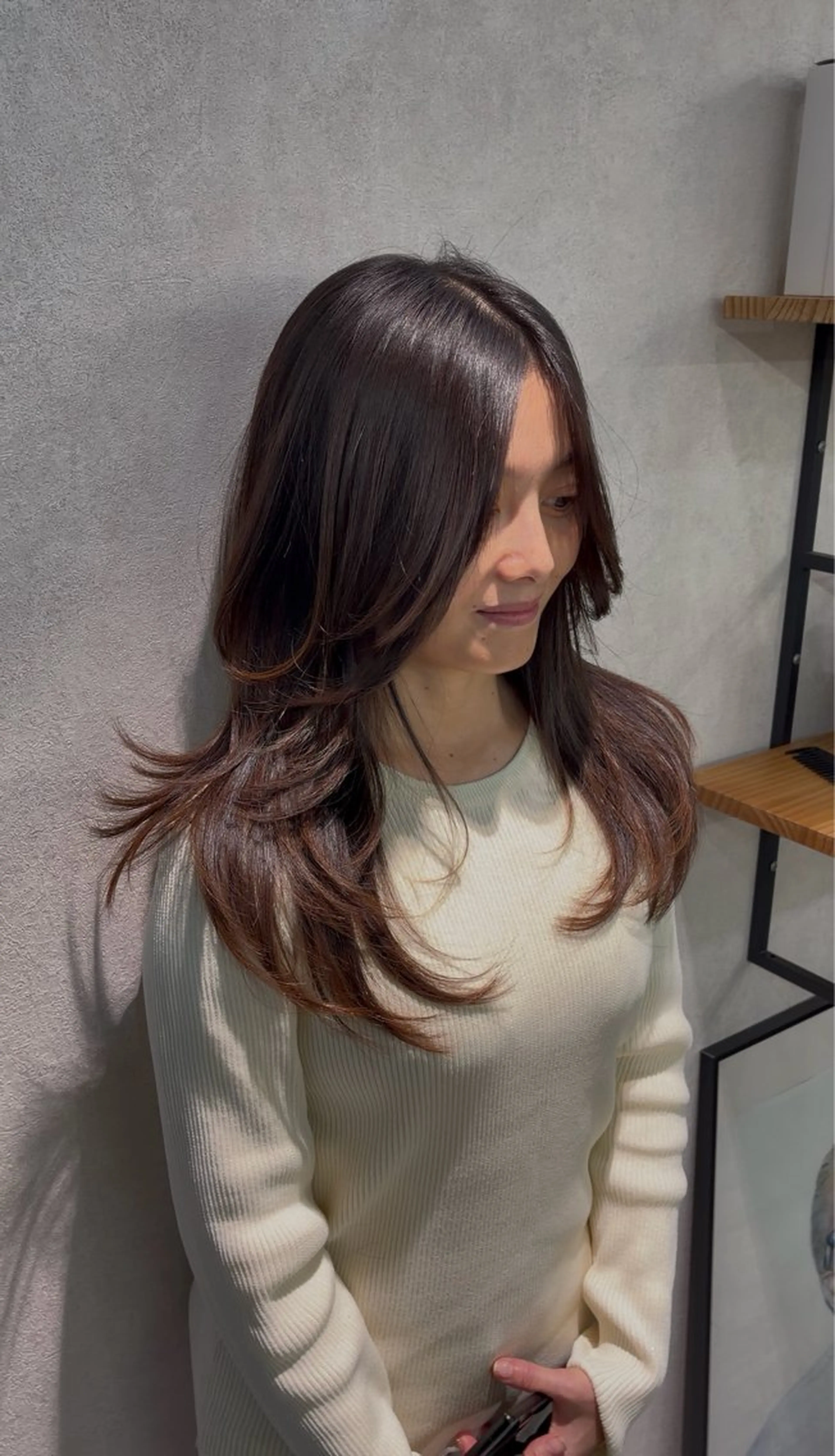 ロング レイヤーカット 小顔カット その他 🌟心斎橋レイヤー 艶ハイトーン/ウルフのヘアスタイル