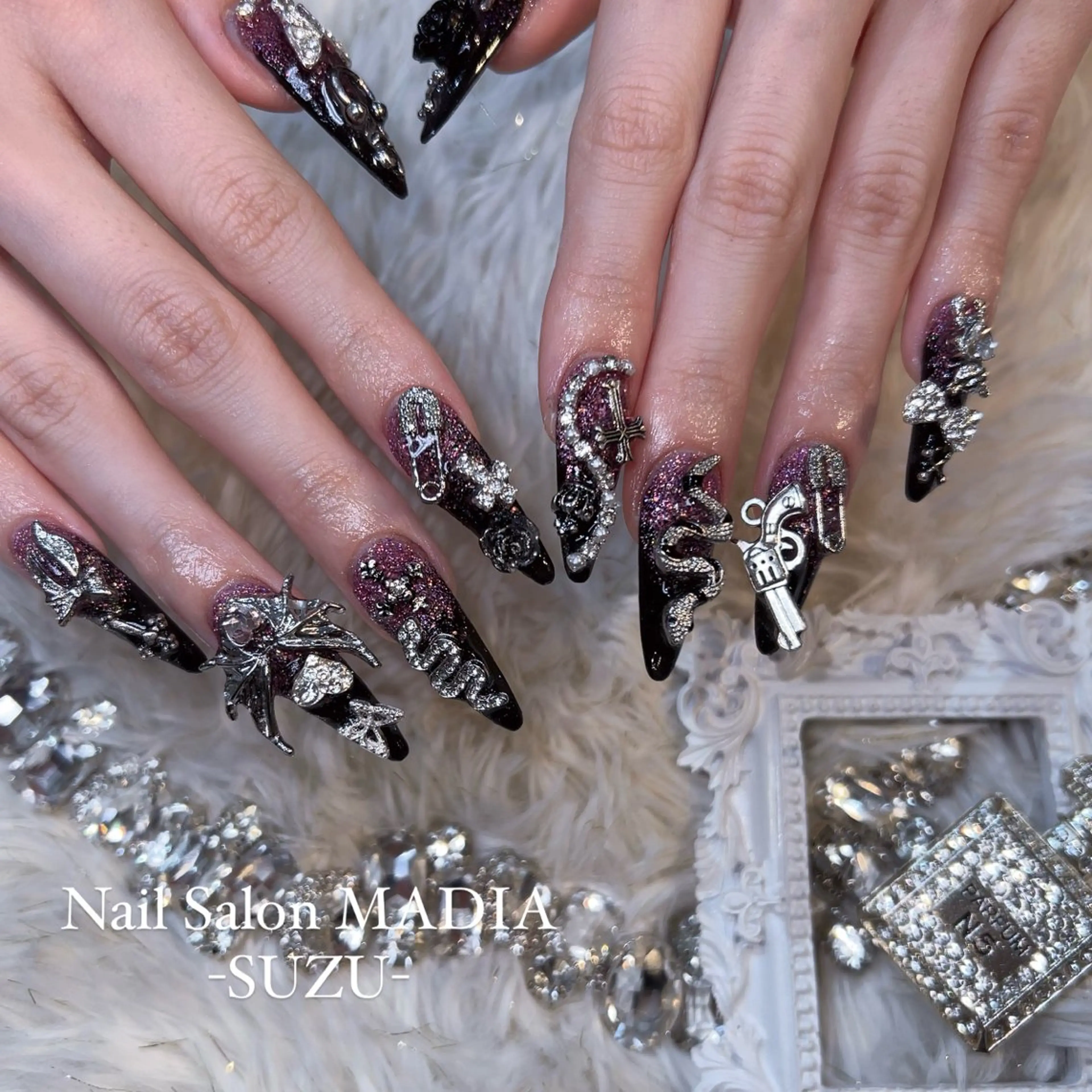 ネイル ハンドネイル _ suzuのネイルデザイン