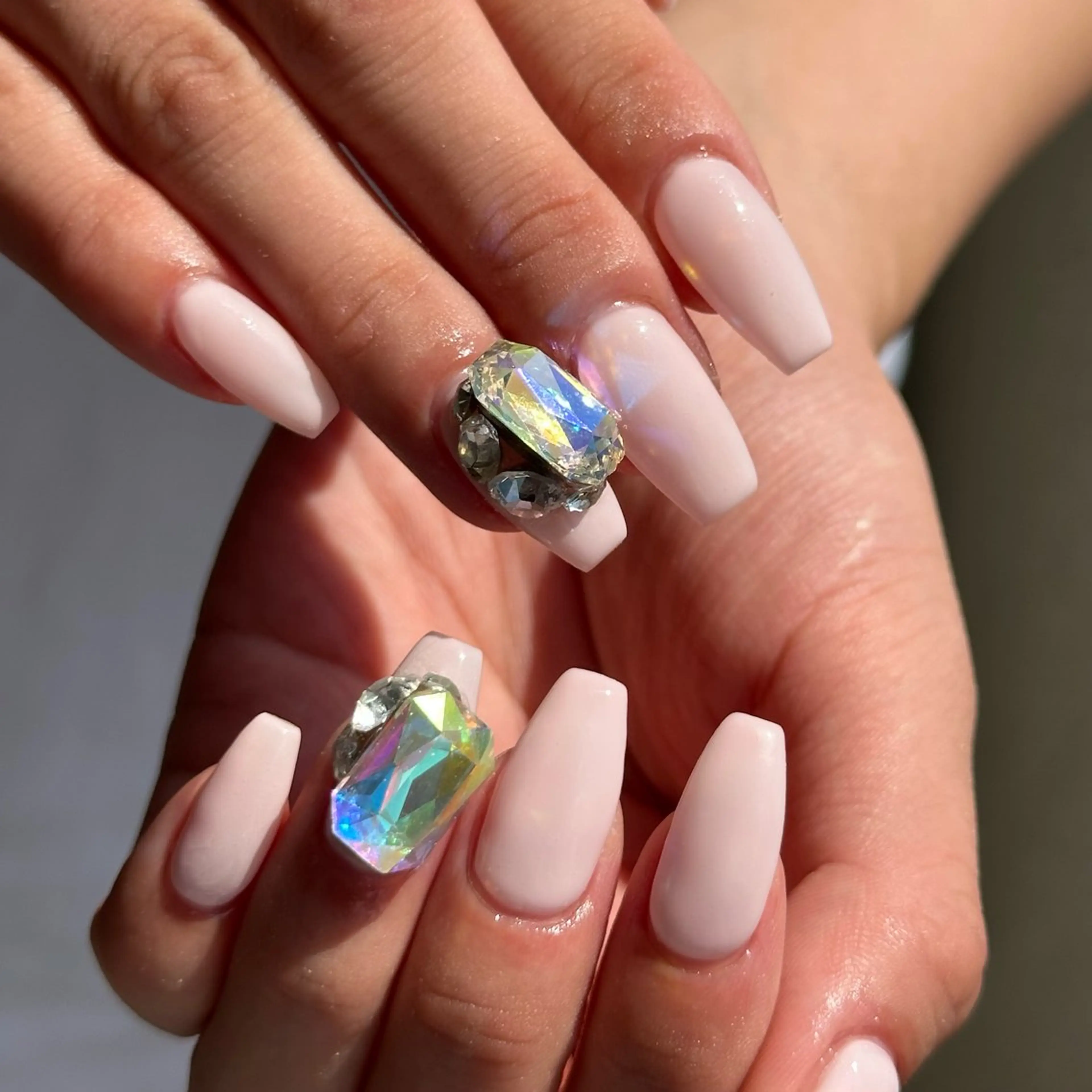 ネイル ハンドネイル Nailist Amiのネイルデザイン