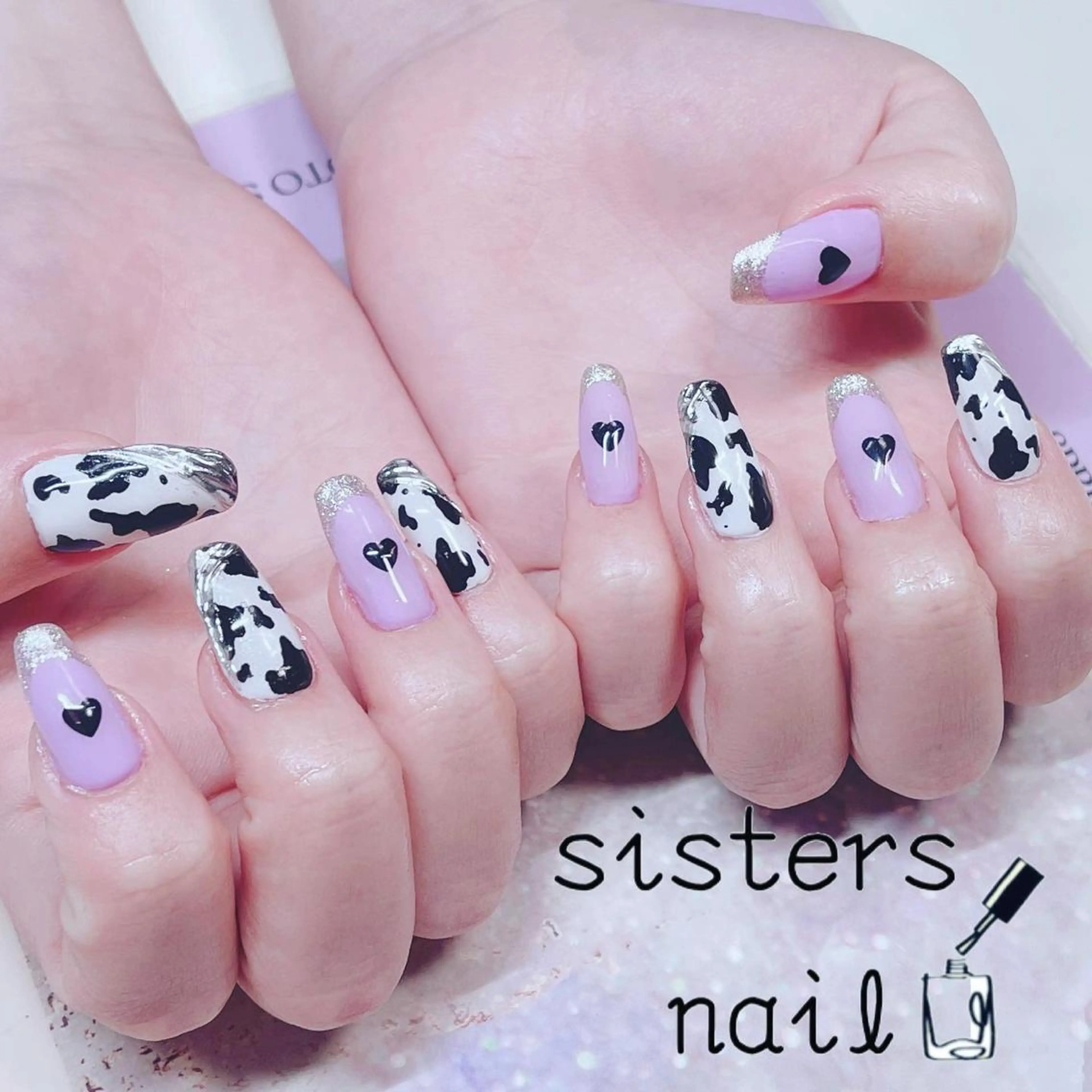ネイル アートネイル フレンチネイル ハート 春ネイル ハンドネイル ハンドケア sisters nail.fのネイルデザイン
