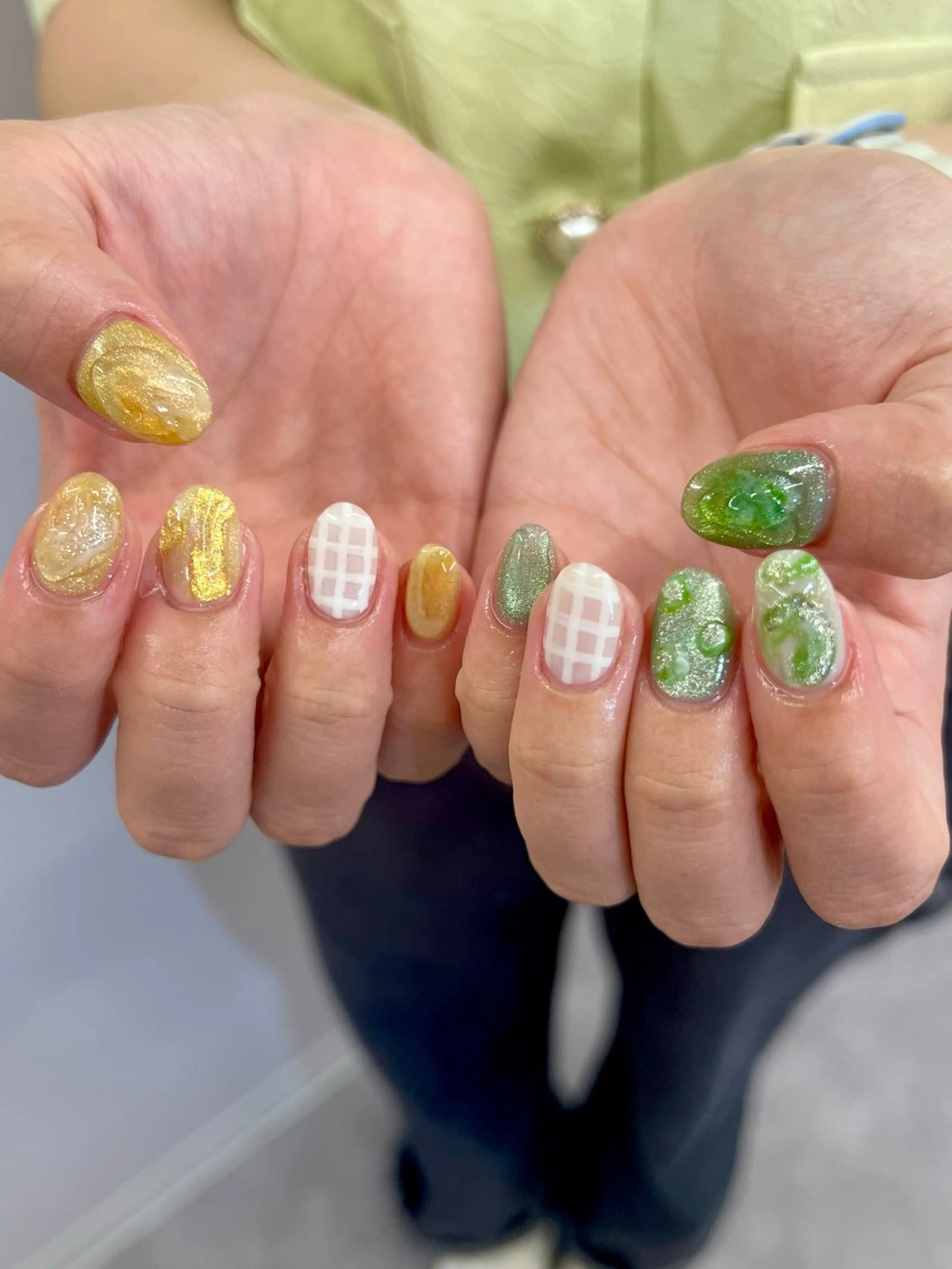 ネイル ジェルネイル マグネットネイル ニュアンスネイル パラジェル リボン ハンドネイル ハンドケア Bana_ Nailのネイルデザイン