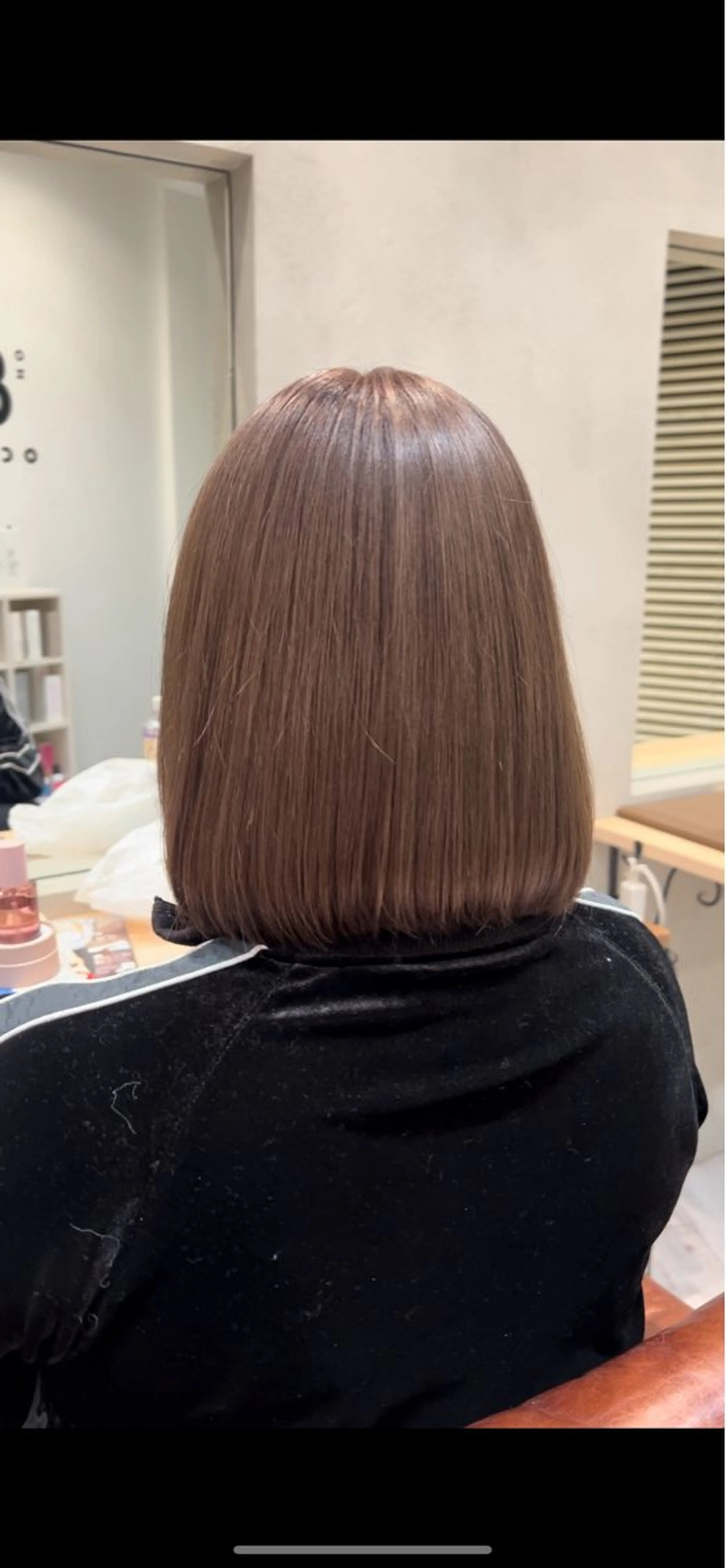 ミディアム moe 🍀美髪矯正 ツヤツヤストレートのヘアスタイル