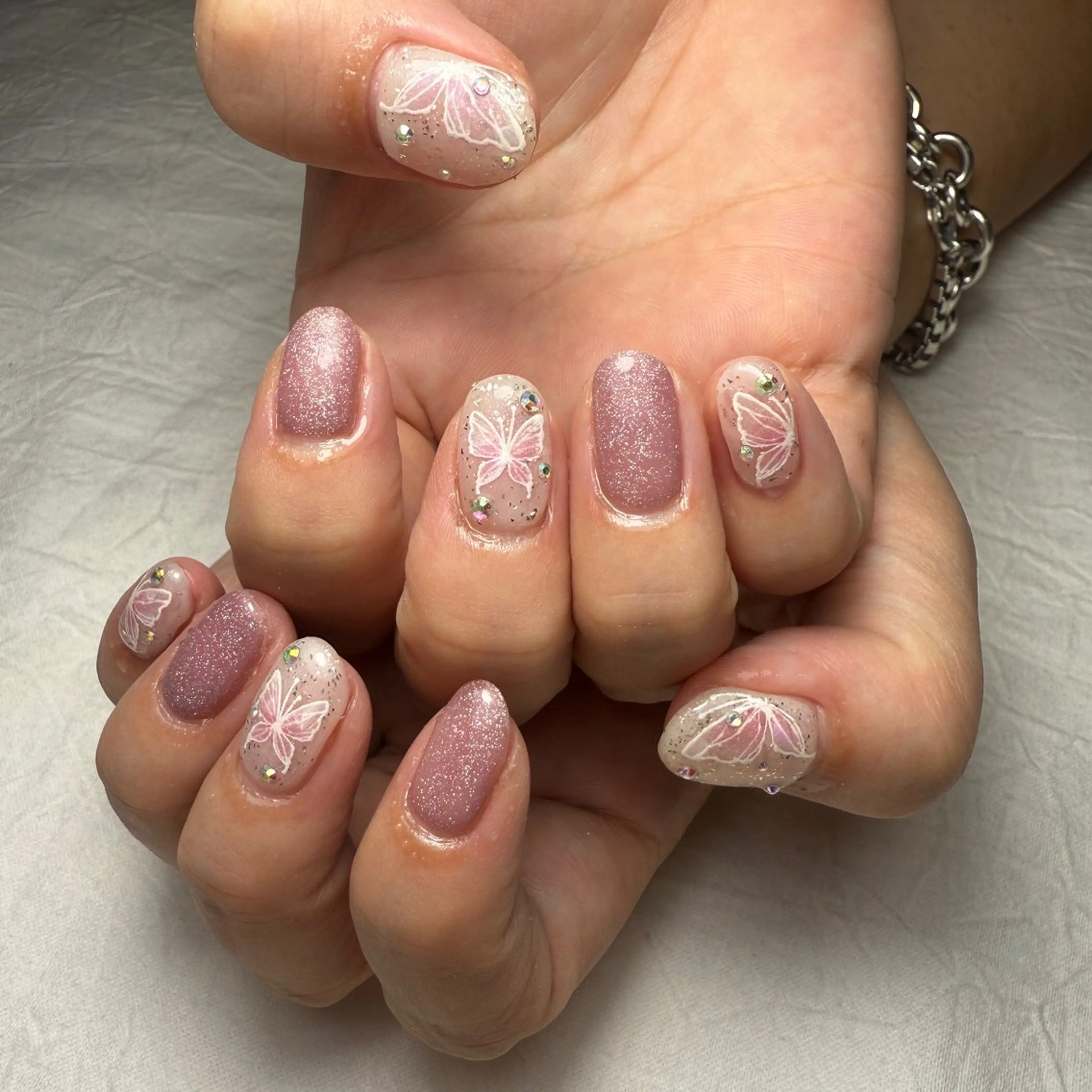 ネイル 駒月 明日香の眉毛・アイブロウイメージ