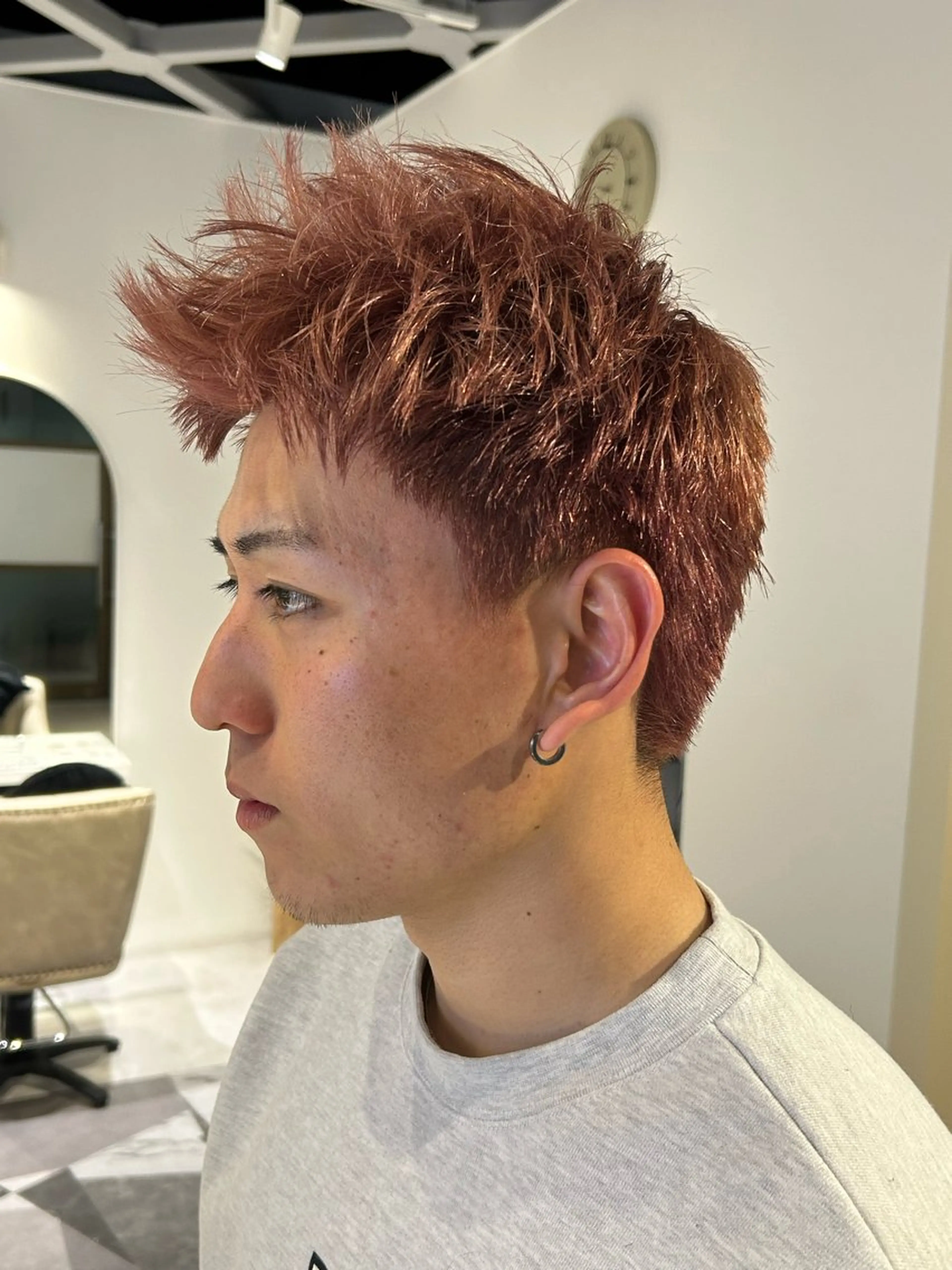 カラー メンズ メンズブリーチ ベージュカラー ブリーチ ピンクカラー ピンクベージュ 竹堂 綾汰のヘアスタイル