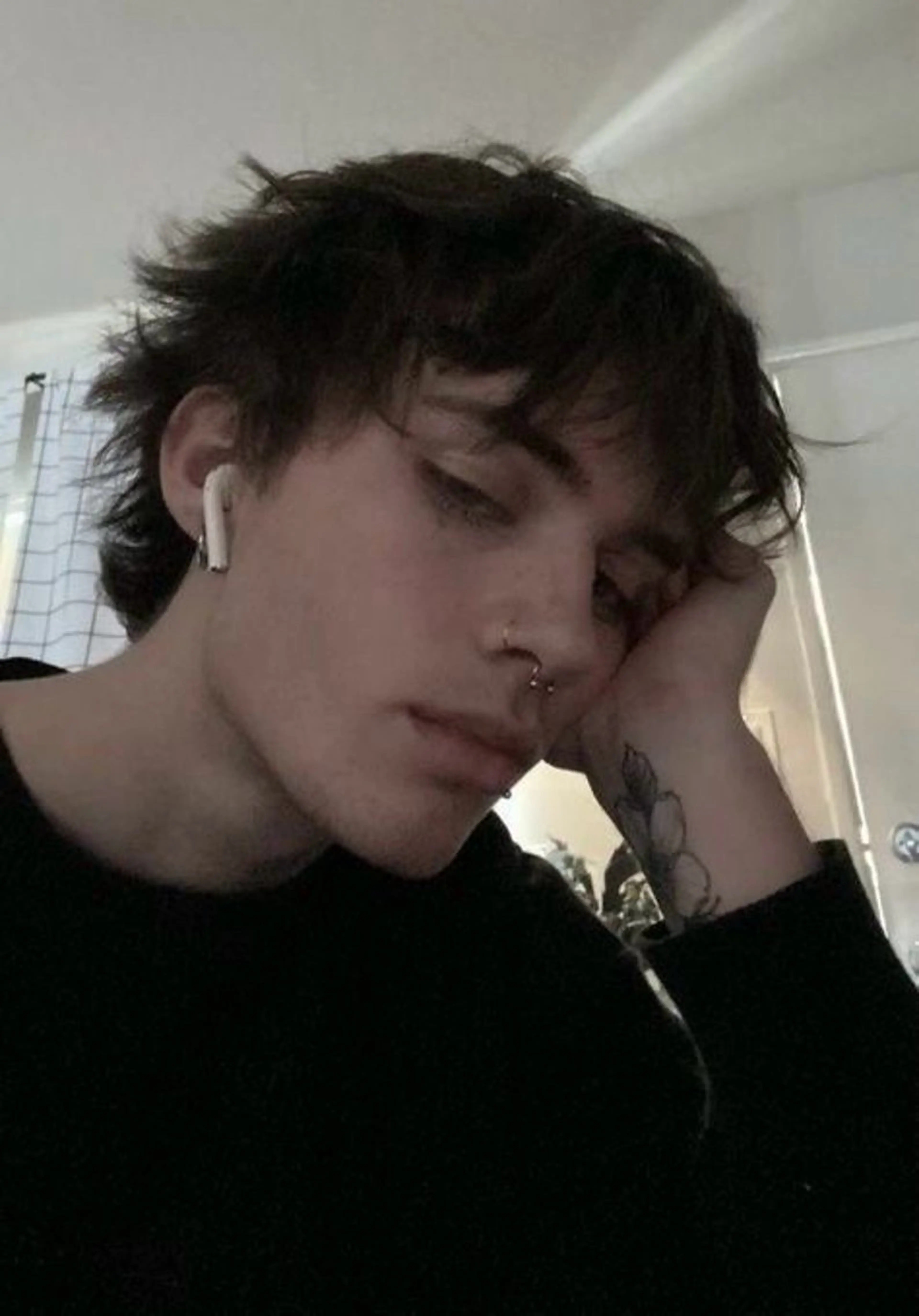 ミディアム パーマ メンズ 高橋 愛依のヘアスタイル