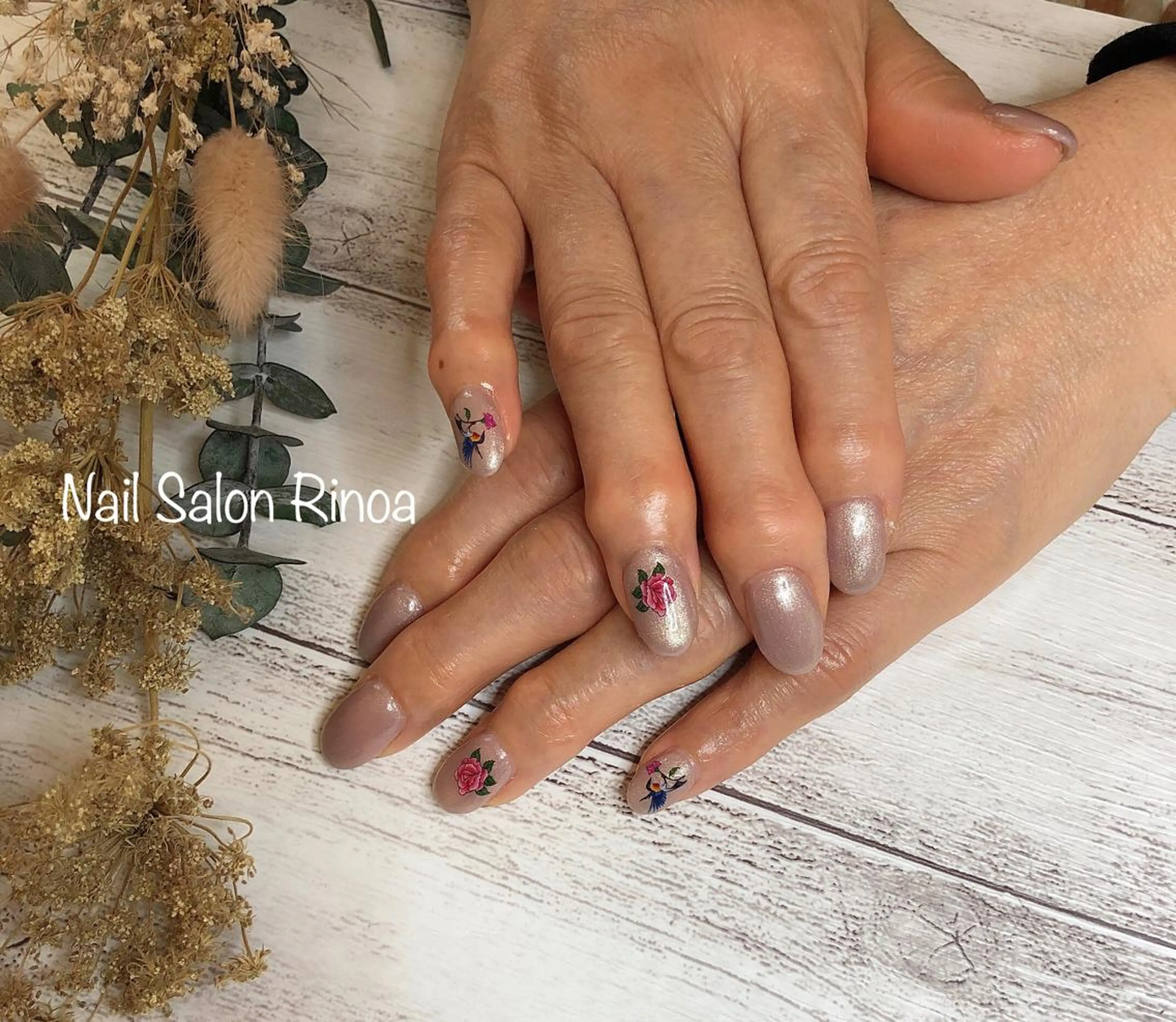 ネイル 持ち込み ハンドネイル フットネイル Nail Salon Rinoaのネイルデザイン