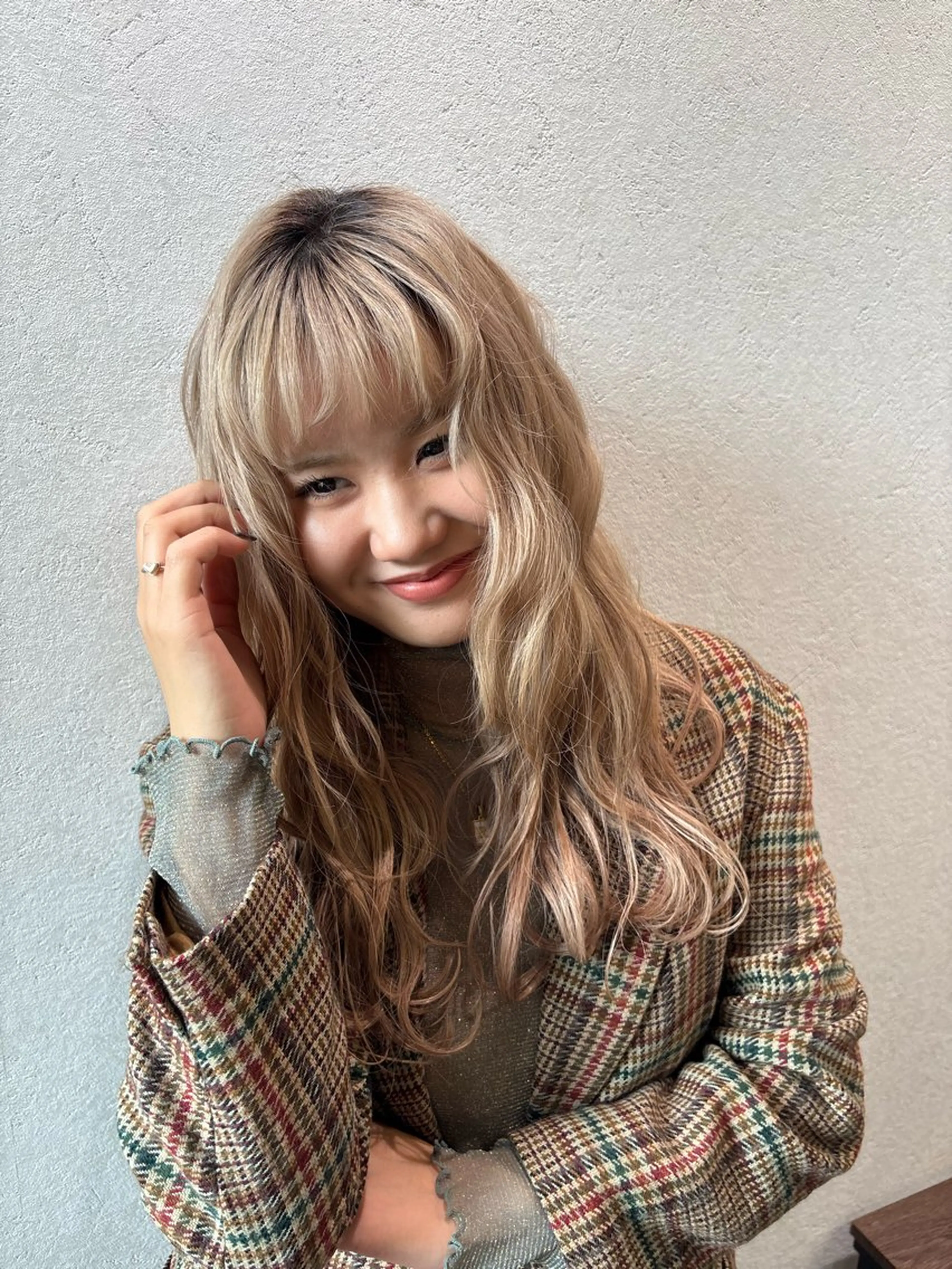 初ブリーチ＋カラー☆初めてのハイトーンぜひ⭐️の写真