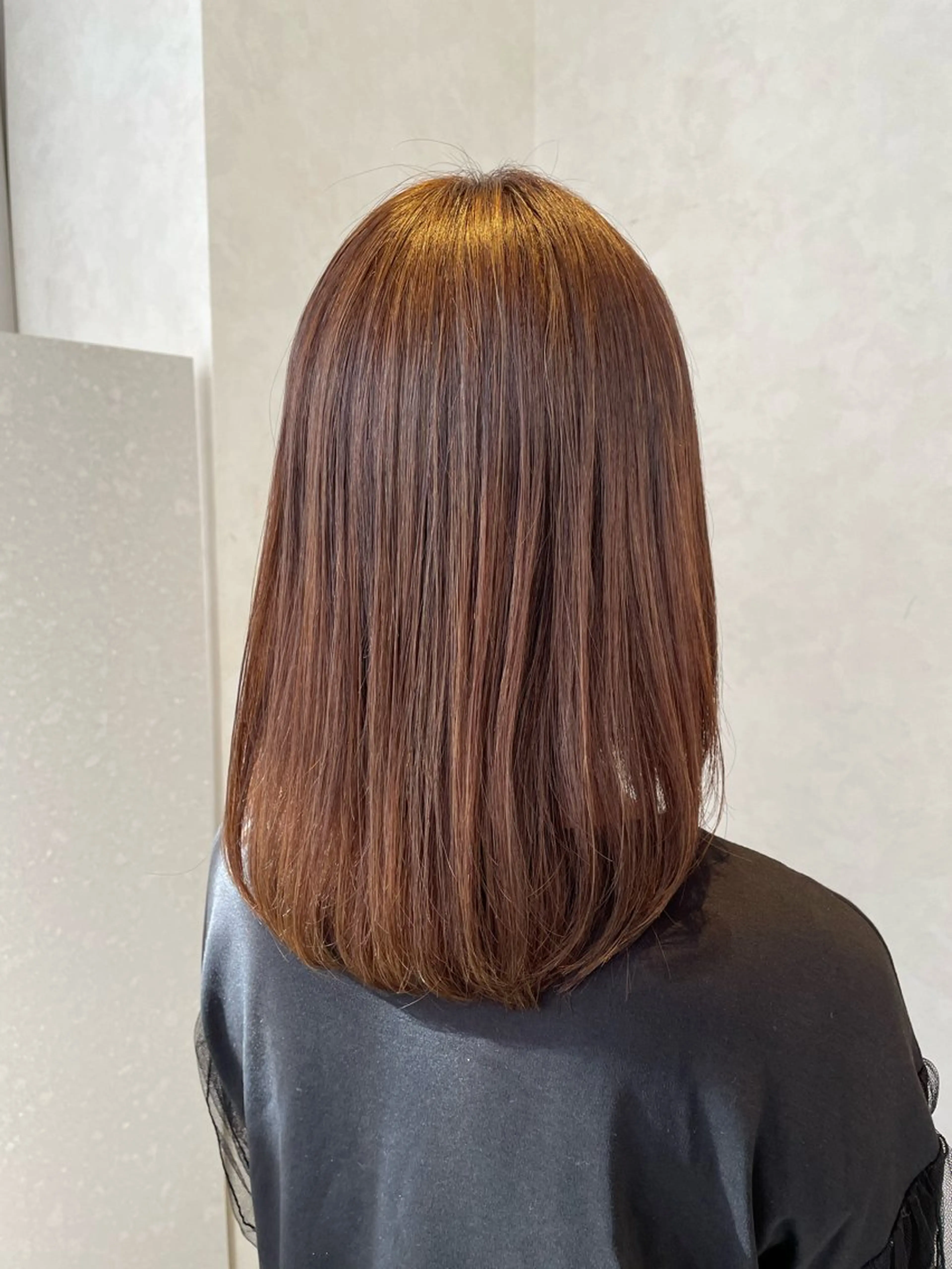 ミディアム inity　杉本 美羽のヘアスタイル