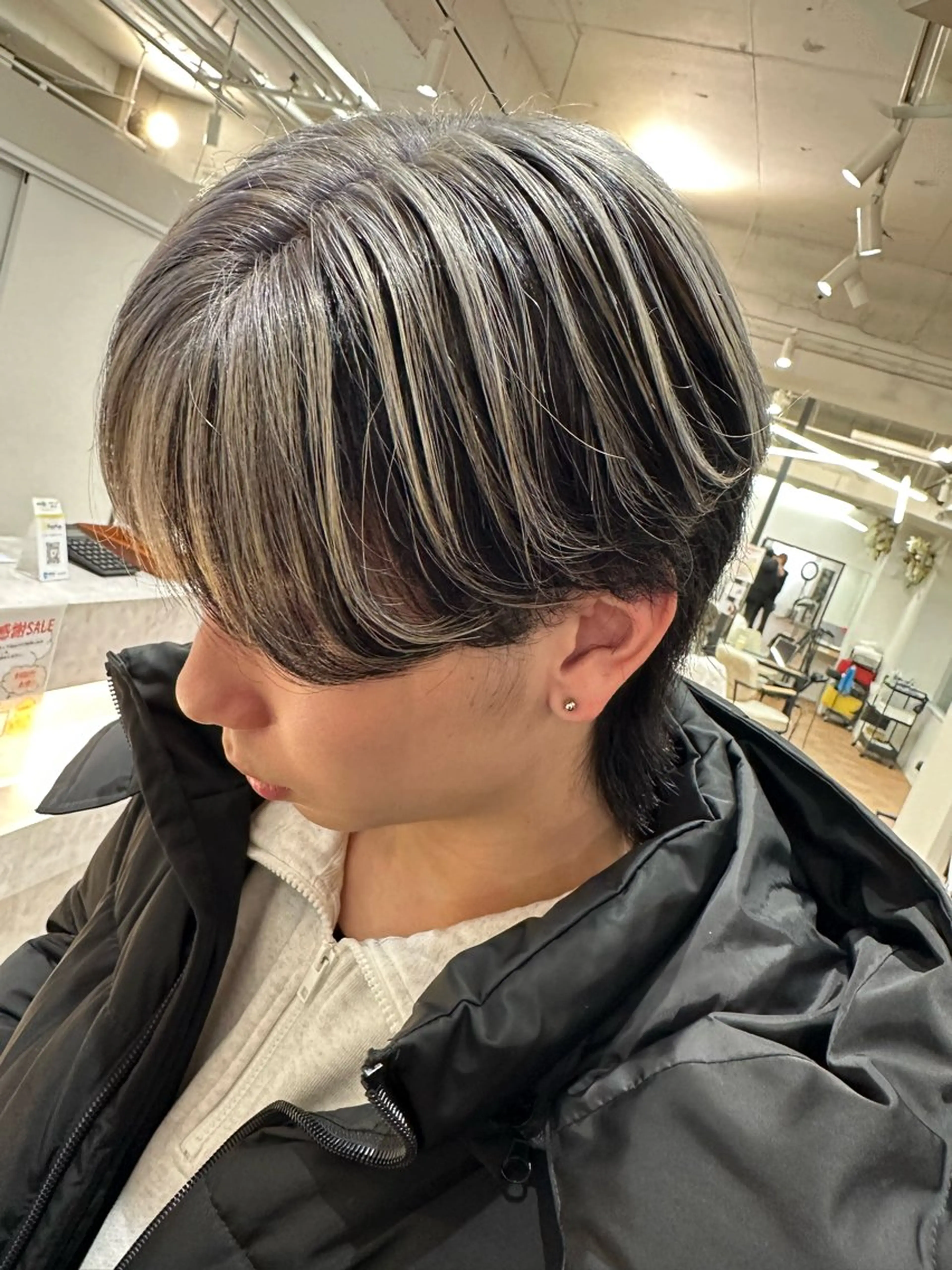 【他人と被りたくない方にオススメ‼️】カット+デザインカラー✂︎の写真