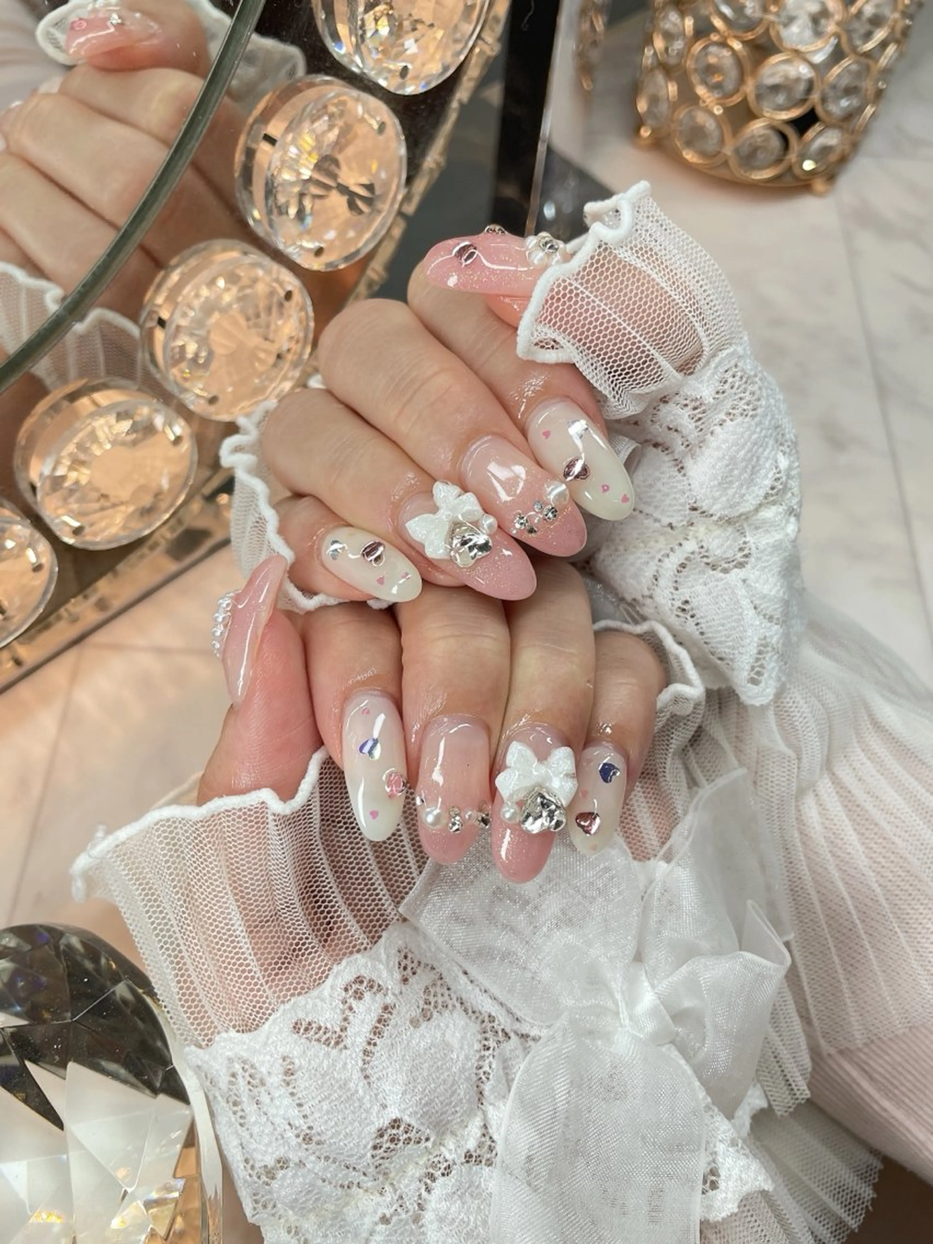 ネイル 23時まで❤︎韓国、 ワンホンネイルのネイルデザイン