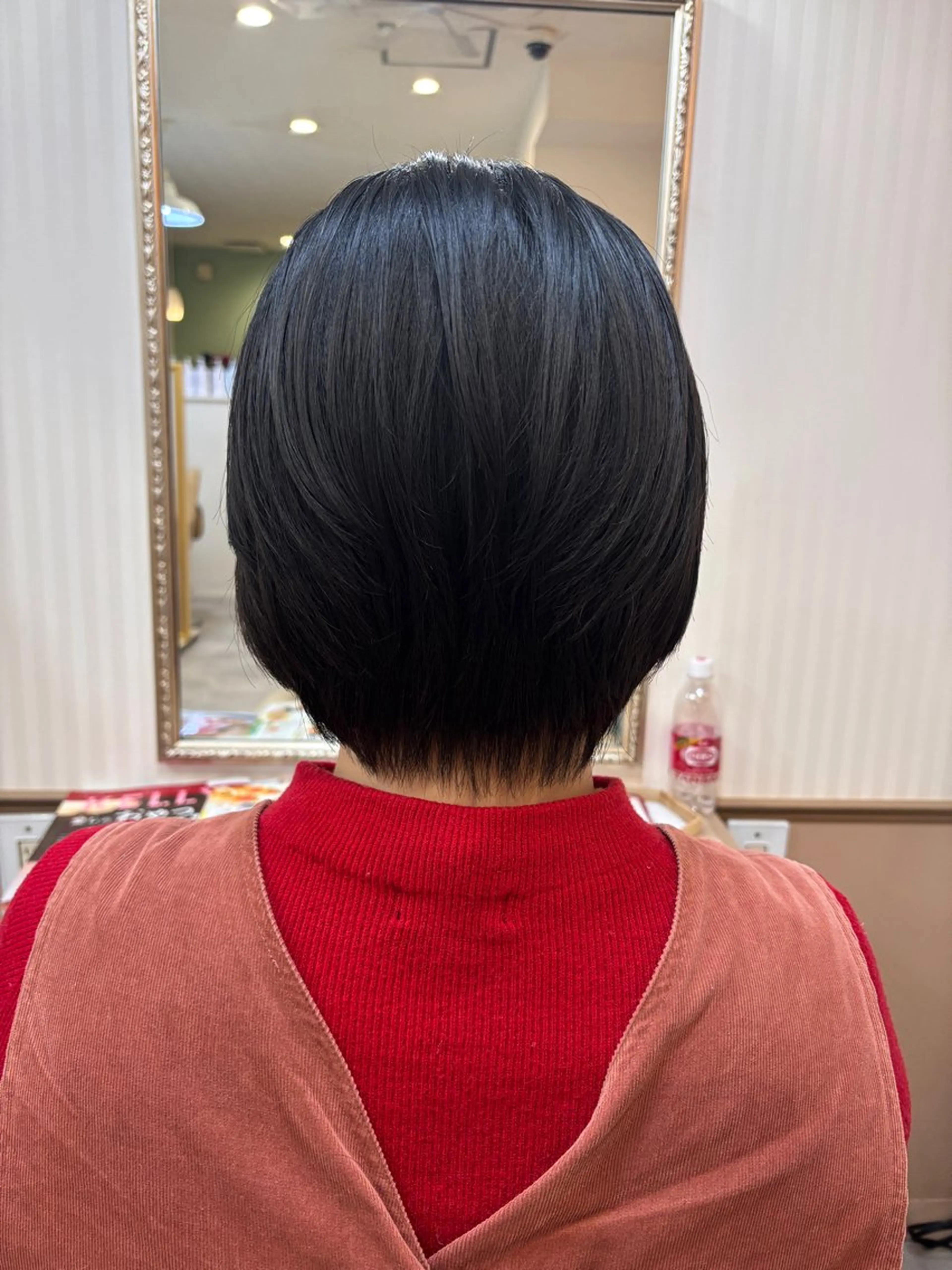 ショート 吉井 愛のヘアスタイル