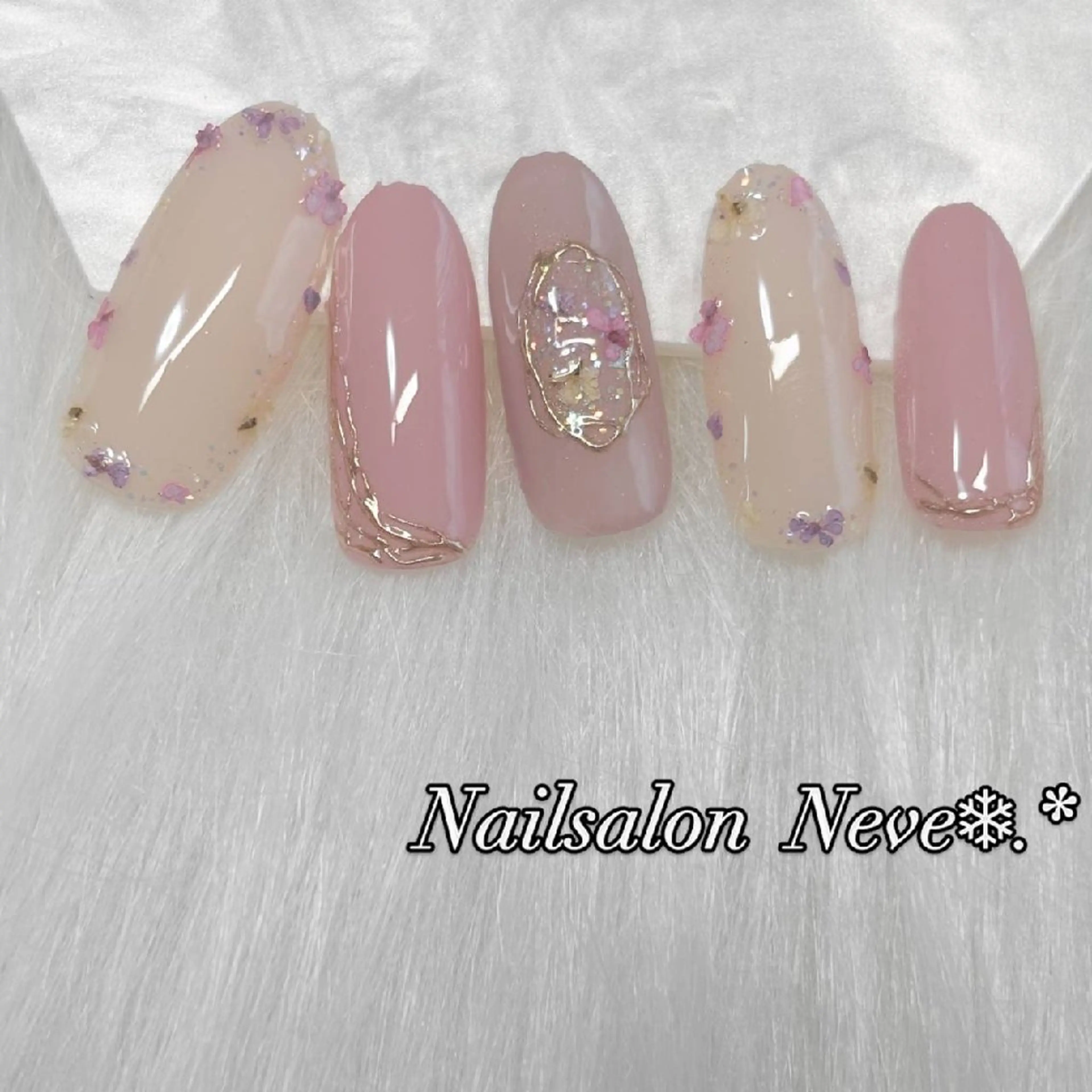 ネイル ハンドネイル Nailsalon Neve❄︎.*のネイルデザイン