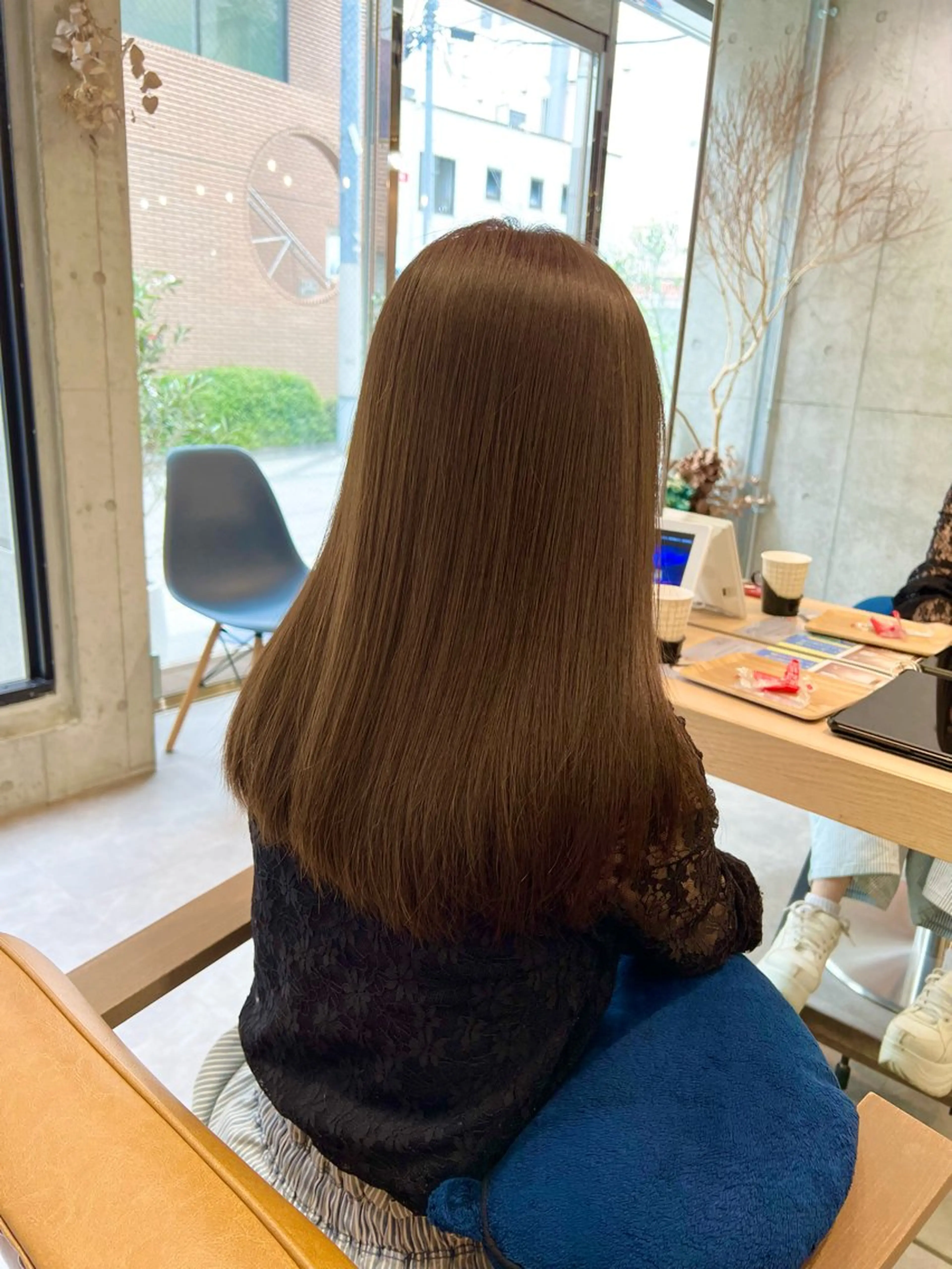 髪質改善縮毛矯正+カット👩✂️✨️の写真