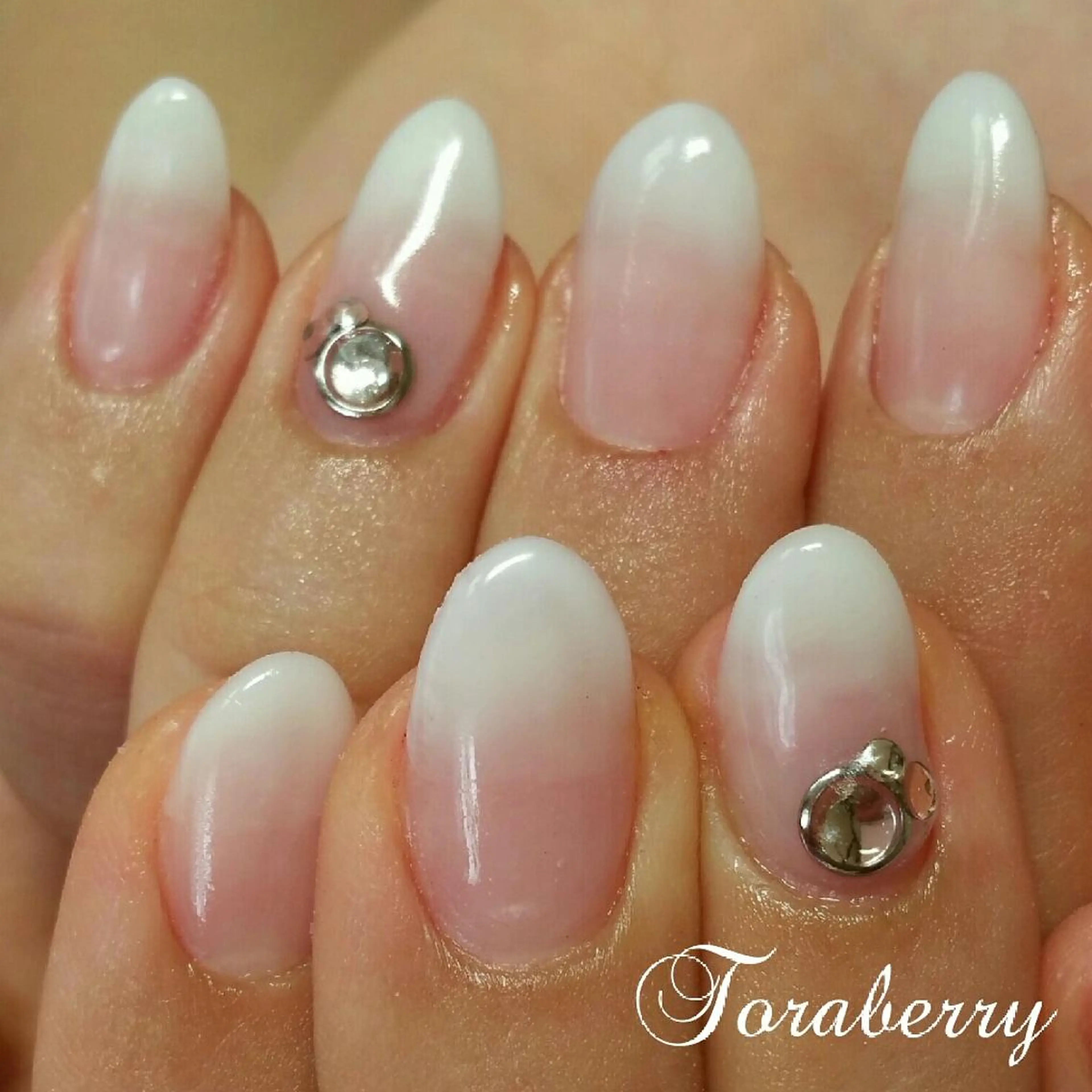 ネイル グラデーション ハンドネイル ネイリスト なつみのネイルデザイン