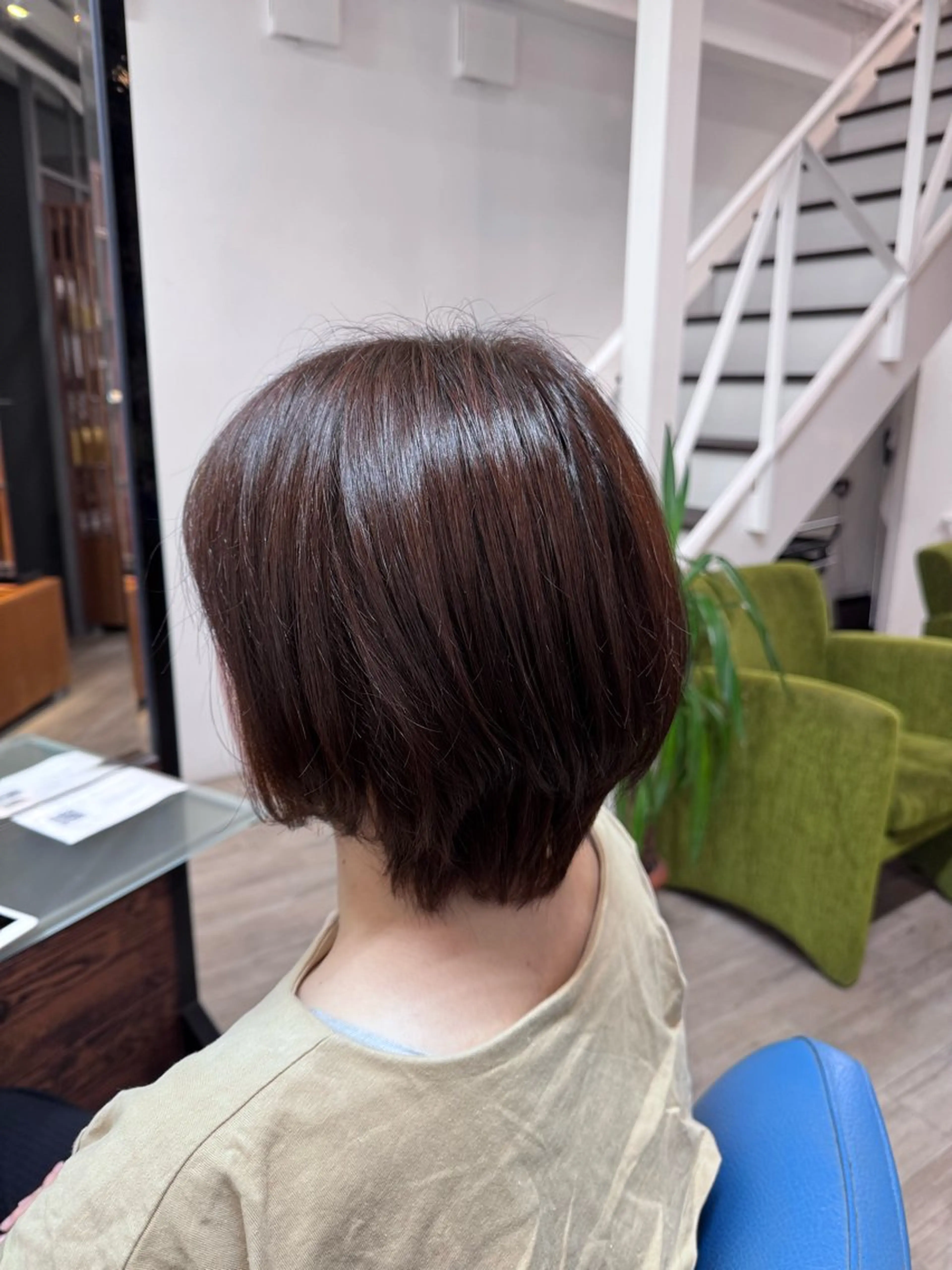 ショート カラー ベージュカラー ブラウンカラー オレンジ ヘアカラー CHEST 若松 采実の眉毛・アイブロウイメージ