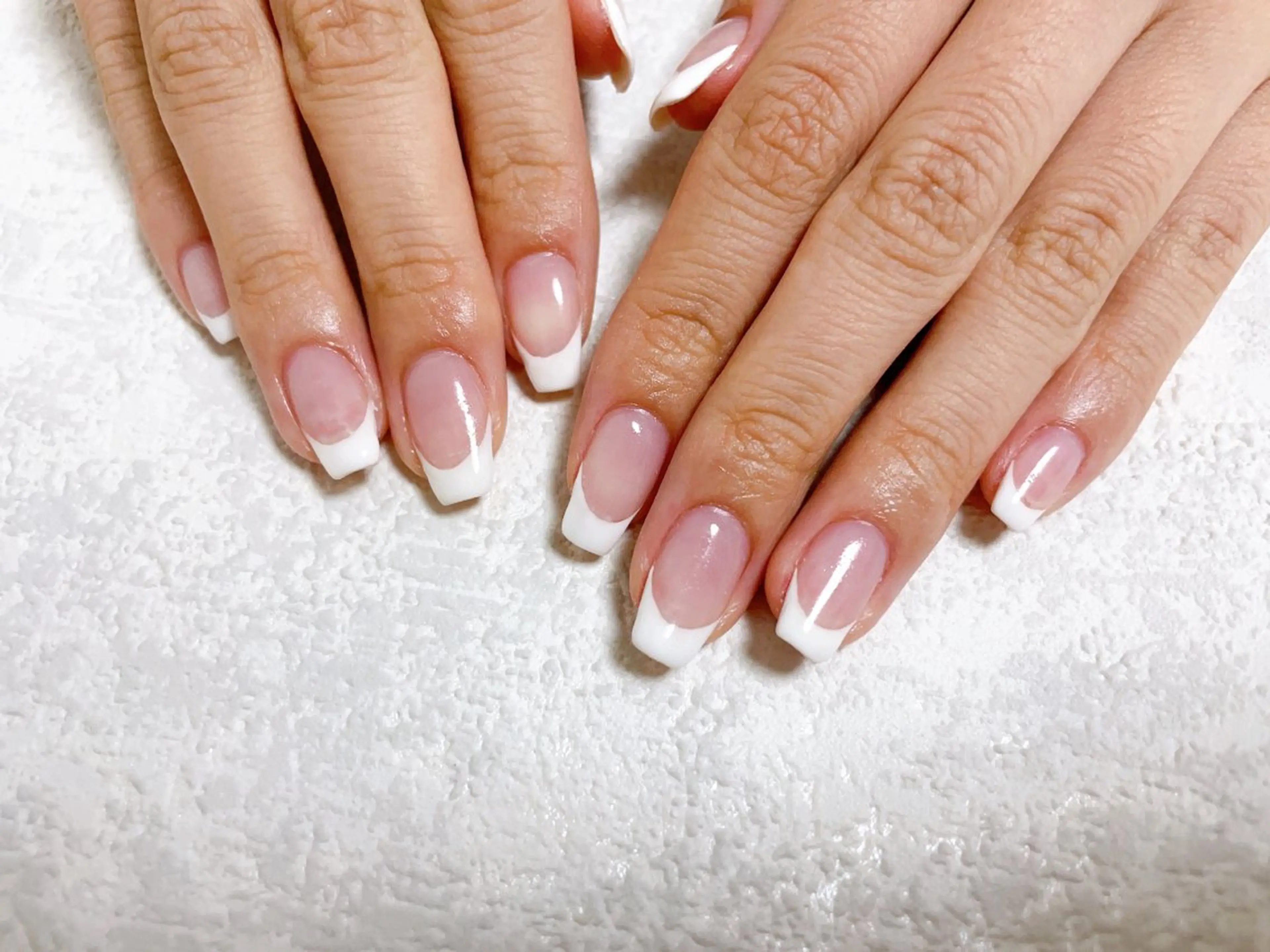 ネイル オーロラネイル フラワーネイル フットネイル フレンチネイル ジェルネイル mogunail &blowのネイルデザイン