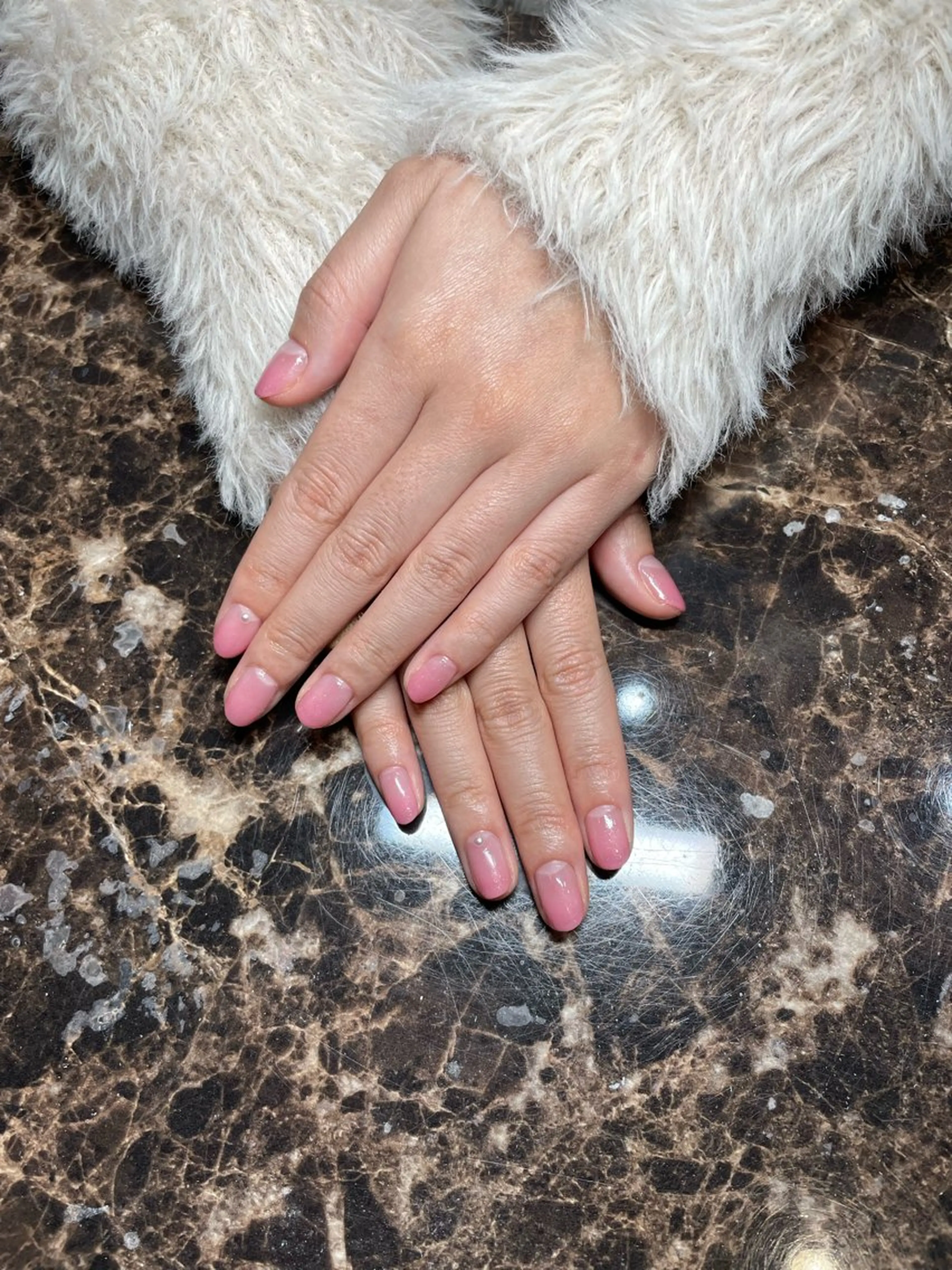 ネイル グラデーション 春ネイル IROHA NAIL 北村菜帆のネイルデザイン