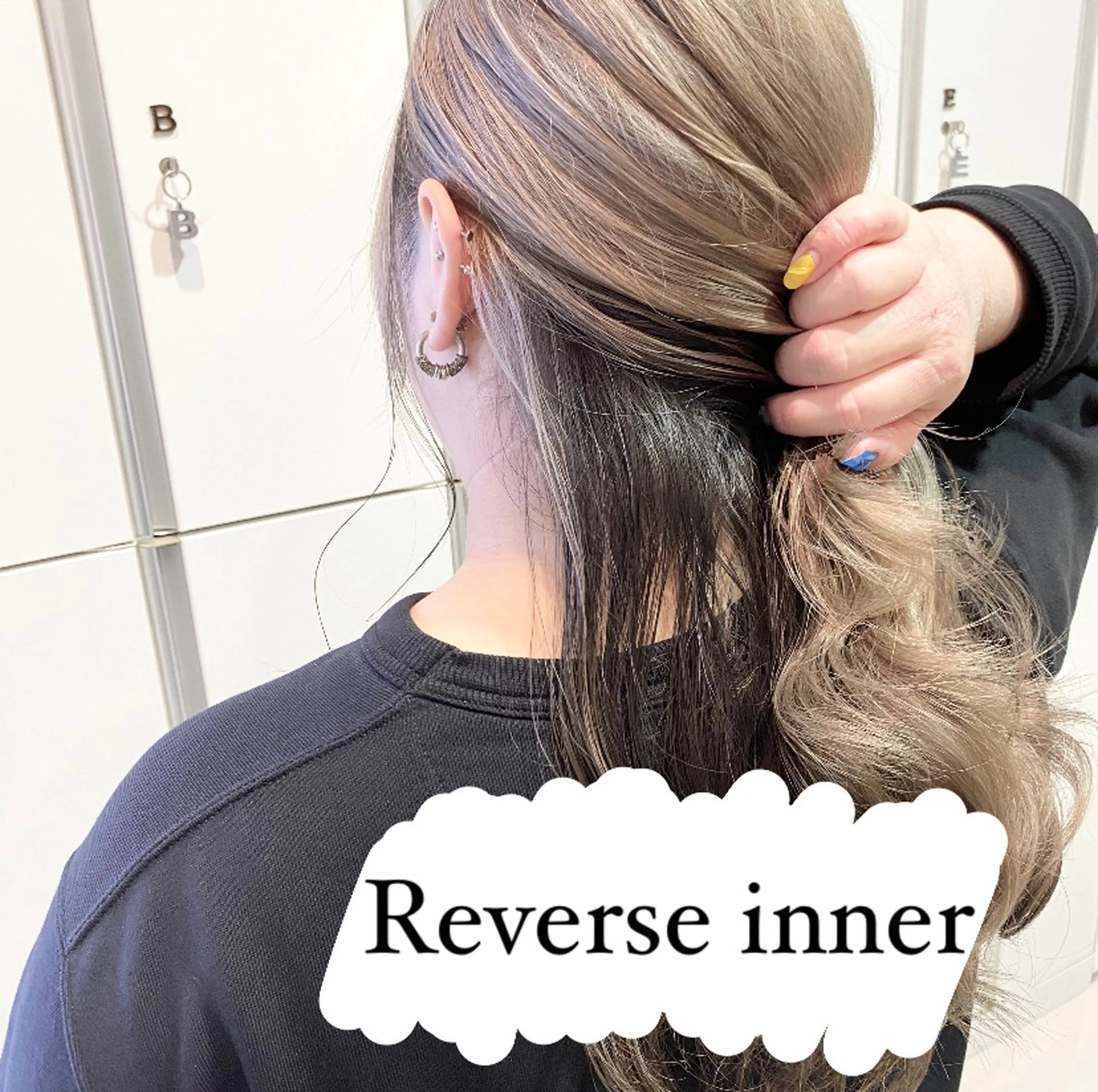 ロング カラー ヘアアレンジ インナーカラー ミルクティーベージュ 暖色カラー/池田麻帆のヘアスタイル