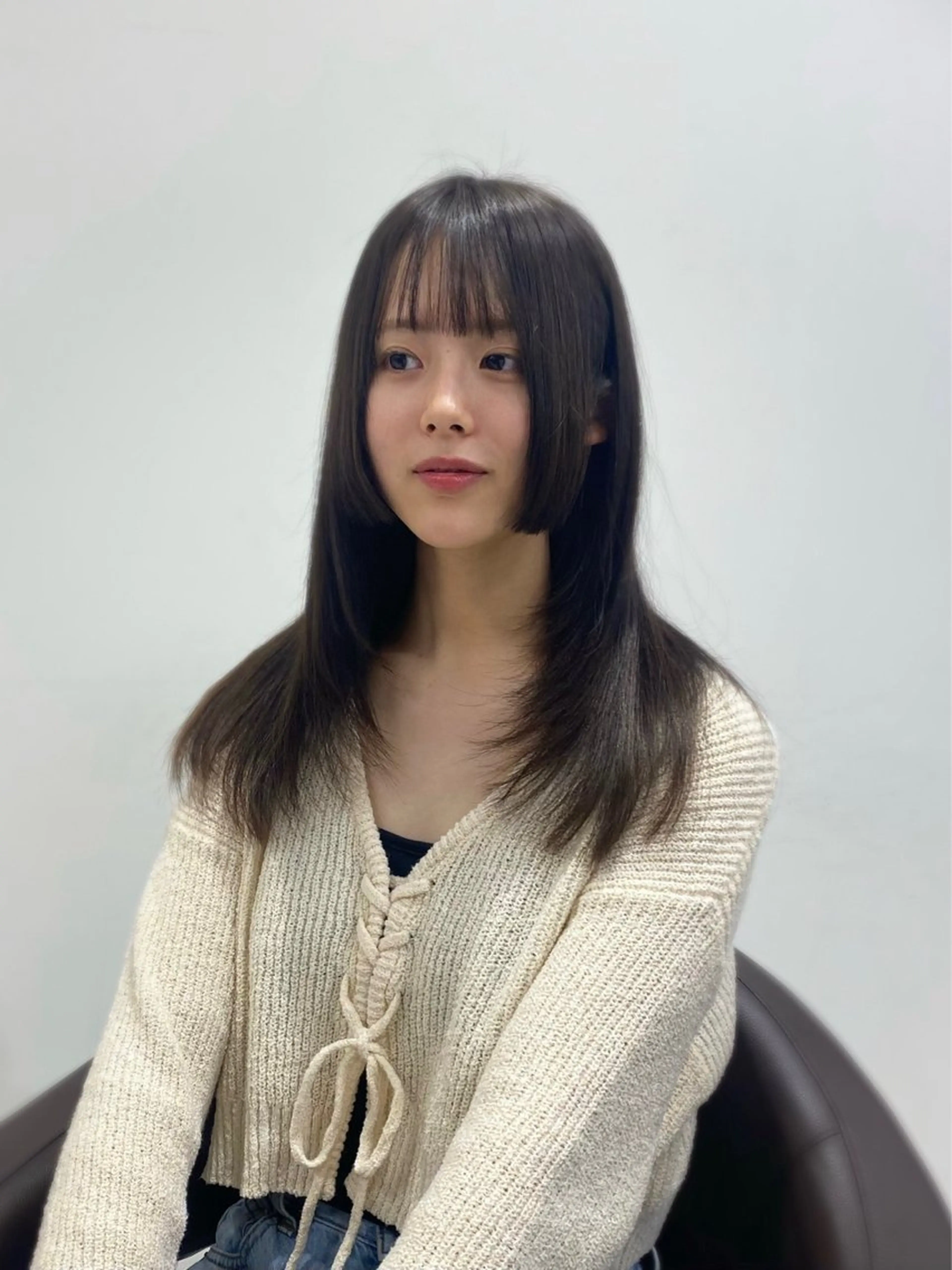 セミロング カラー 岡山 愛のヘアスタイル